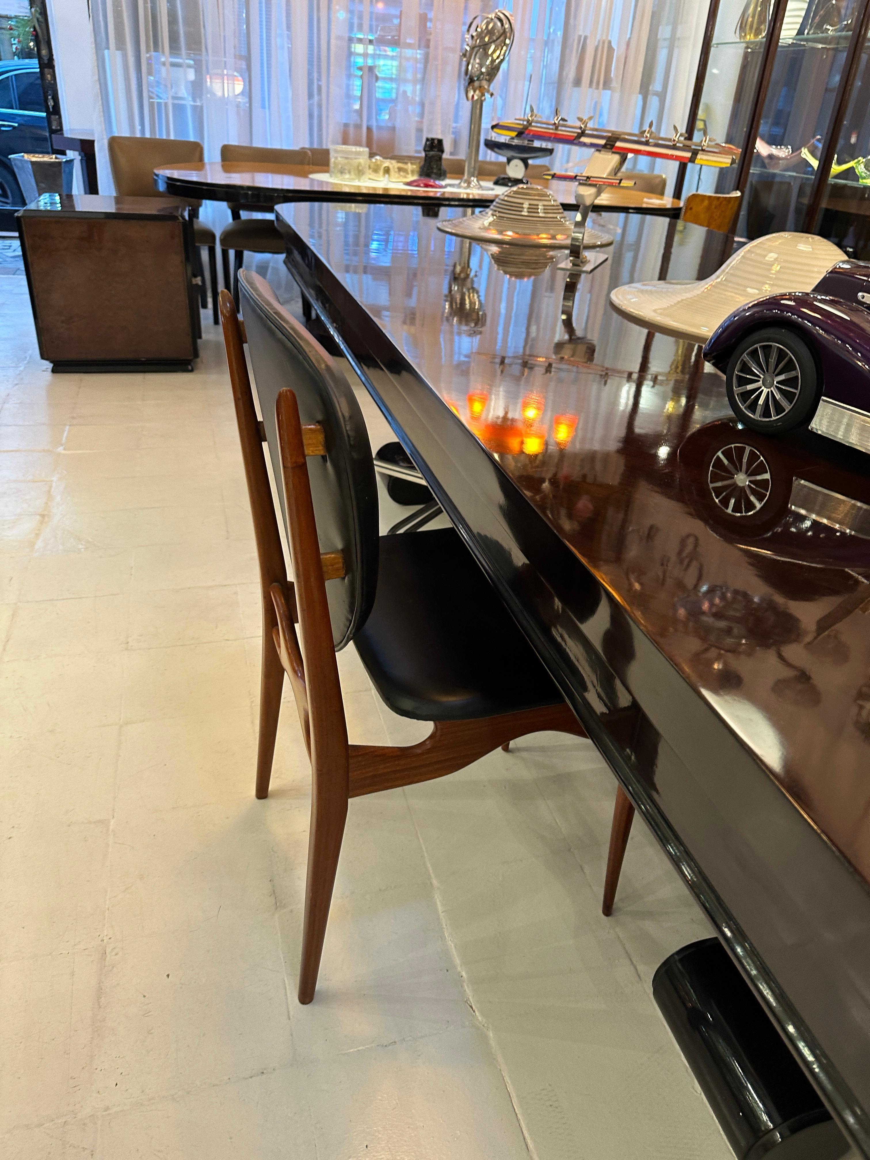 Ensemble de 8 chaises 50° en cuir et Wood, danoises en vente 9