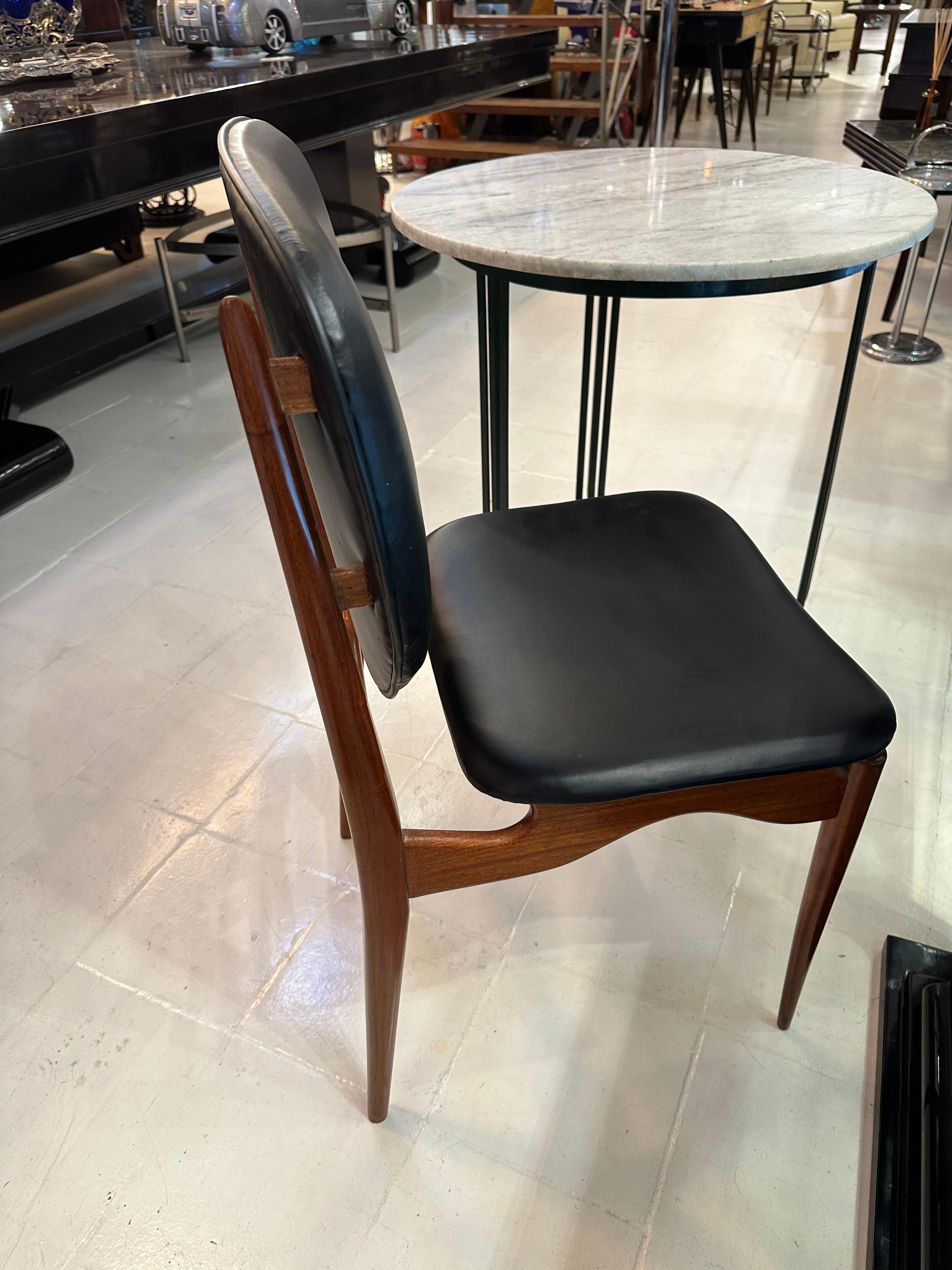 Set of 8 Chairs 50° in Leather and Wood, Danish For Sale 15