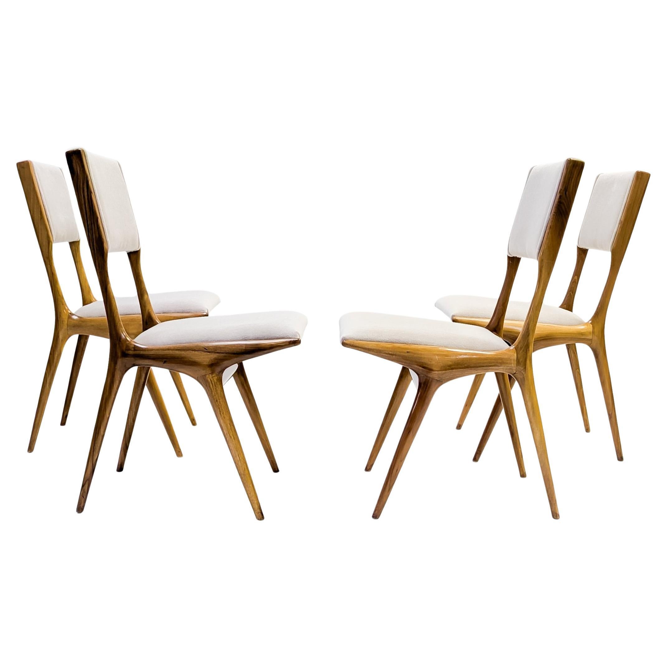 Set of 8 chairs by Carlo De Carli For Cassina, C.1950