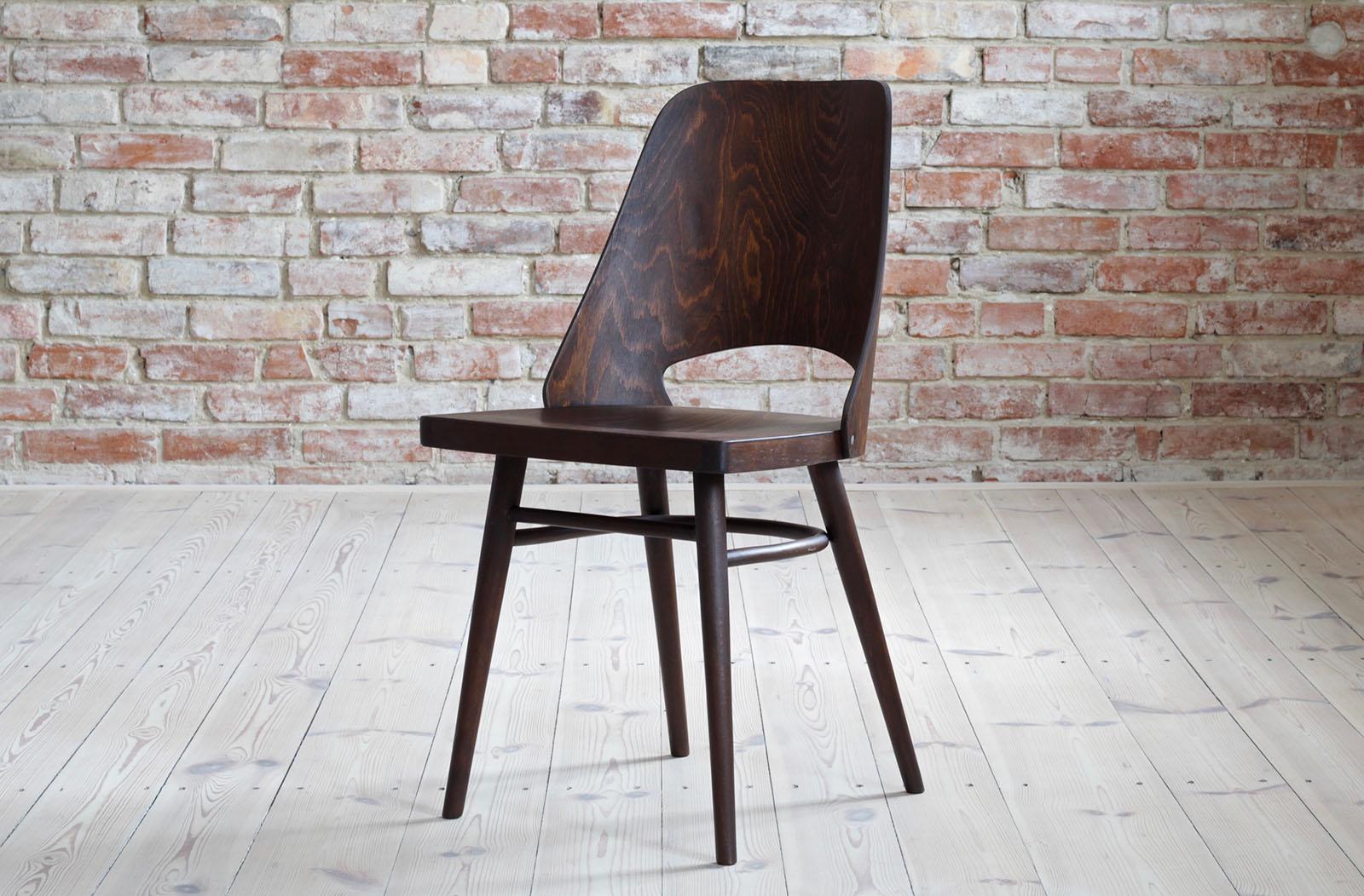 Mid-20th Century Set of 8 Chairs by Oswald Haerdtl, Beech Veneer, Oil Finish