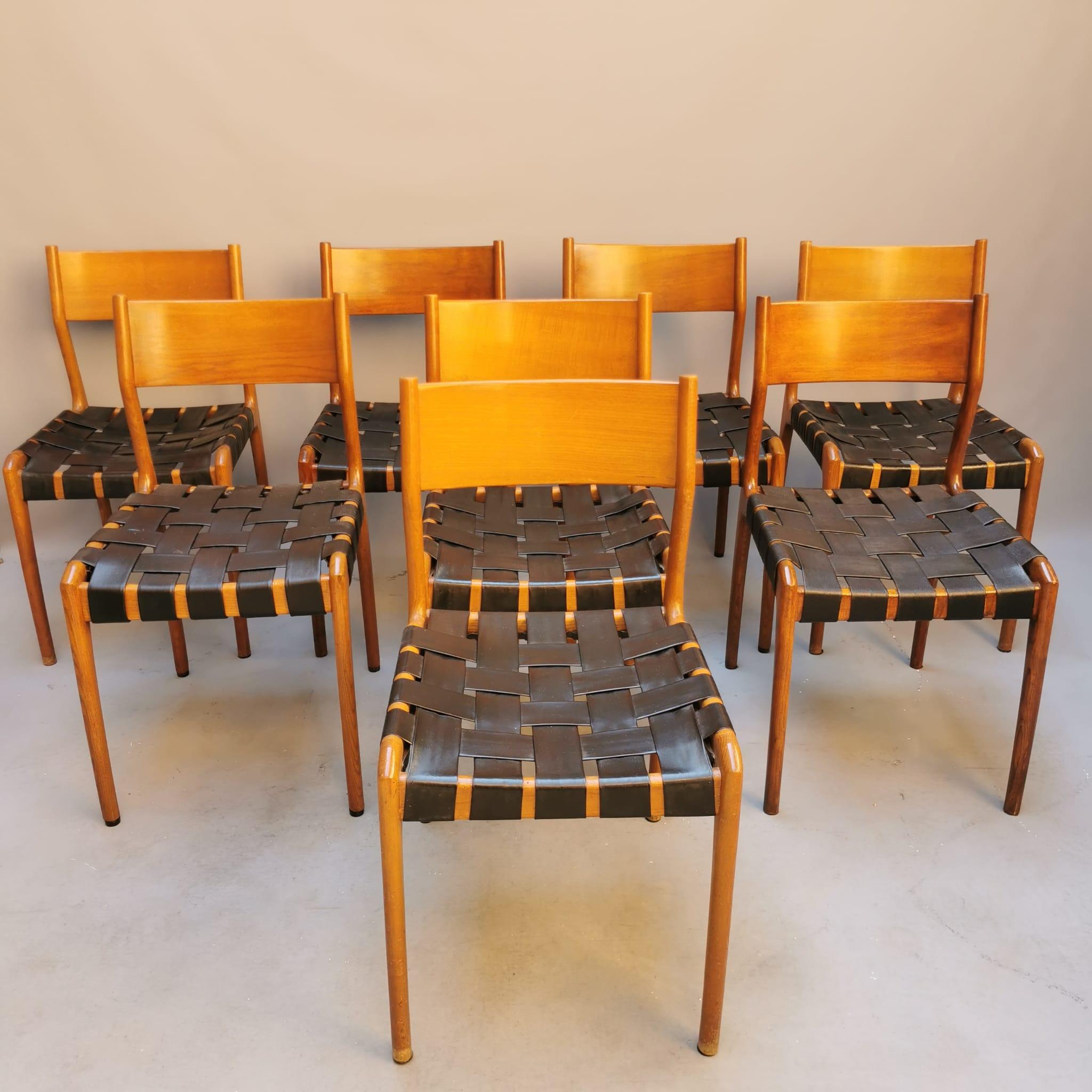 Mid-20th Century Set of 8 Chairs, Consorzio Sedie Friuli
