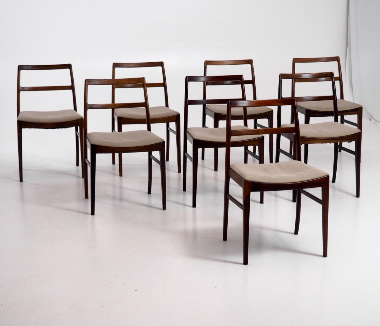 Set of 8 chairs in rosewood by Arne Vodder (1926 - 2009). Arne Vodder was one of the most important Danish designers in the 1960s. Produced at Sibast, Model 430.
 