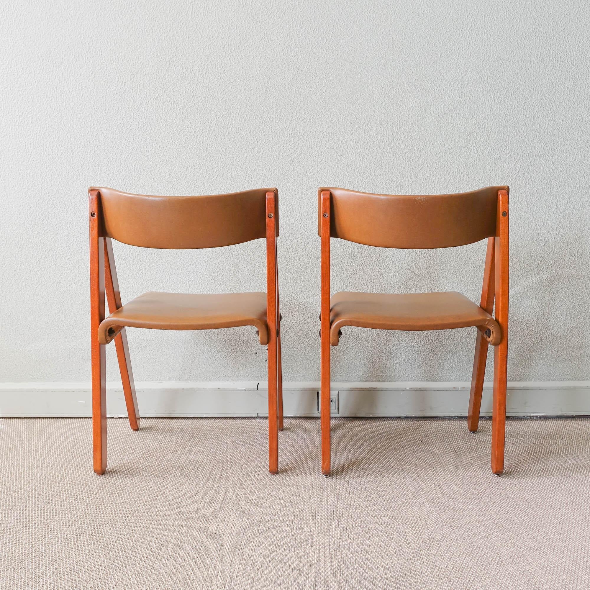 Set of 8 Chairs, Model Noruega, by Gastão Machado for Móveis Olaio, 1978 For Sale 4