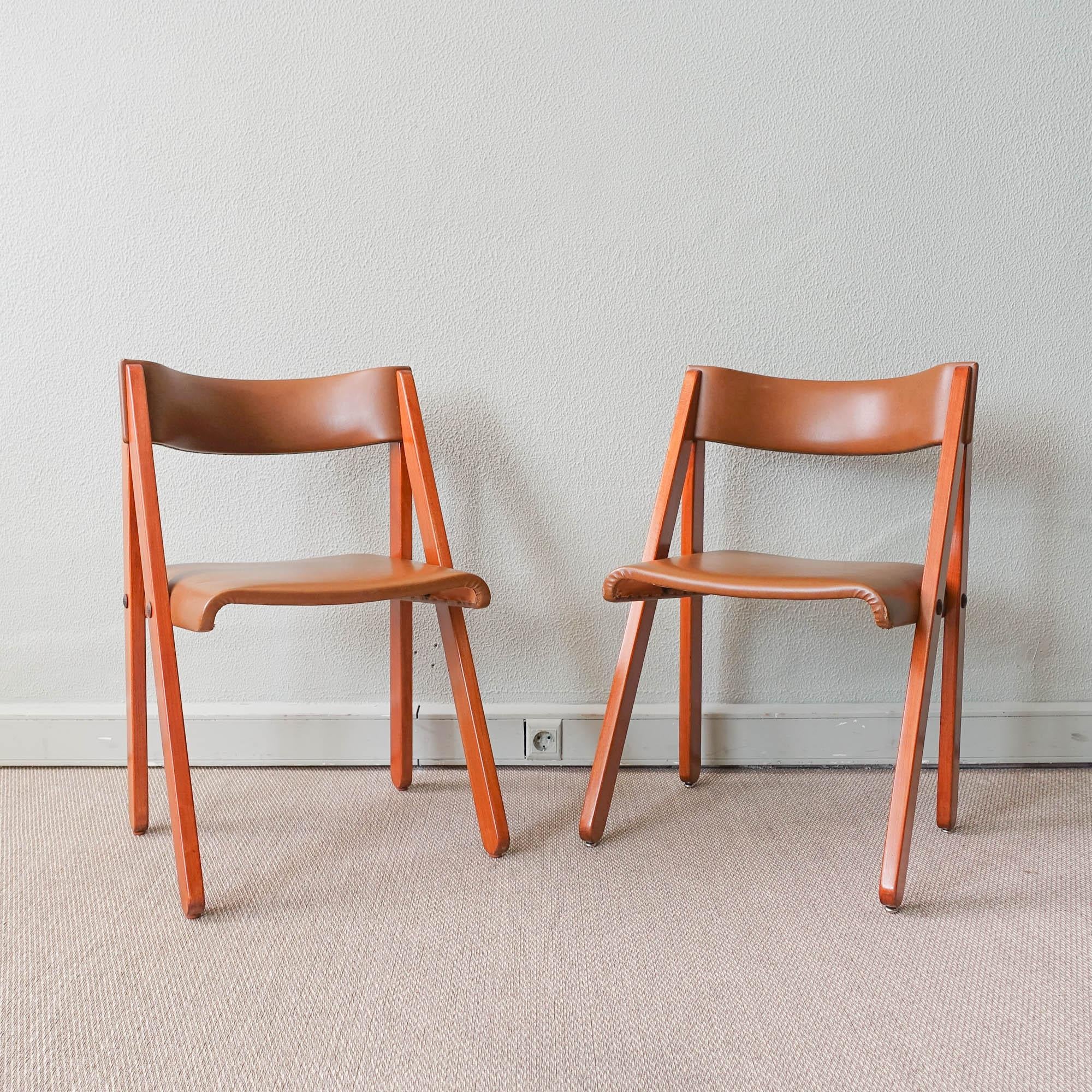 Late 20th Century Set of 8 Chairs, Model Noruega, by Gastão Machado for Móveis Olaio, 1978 For Sale