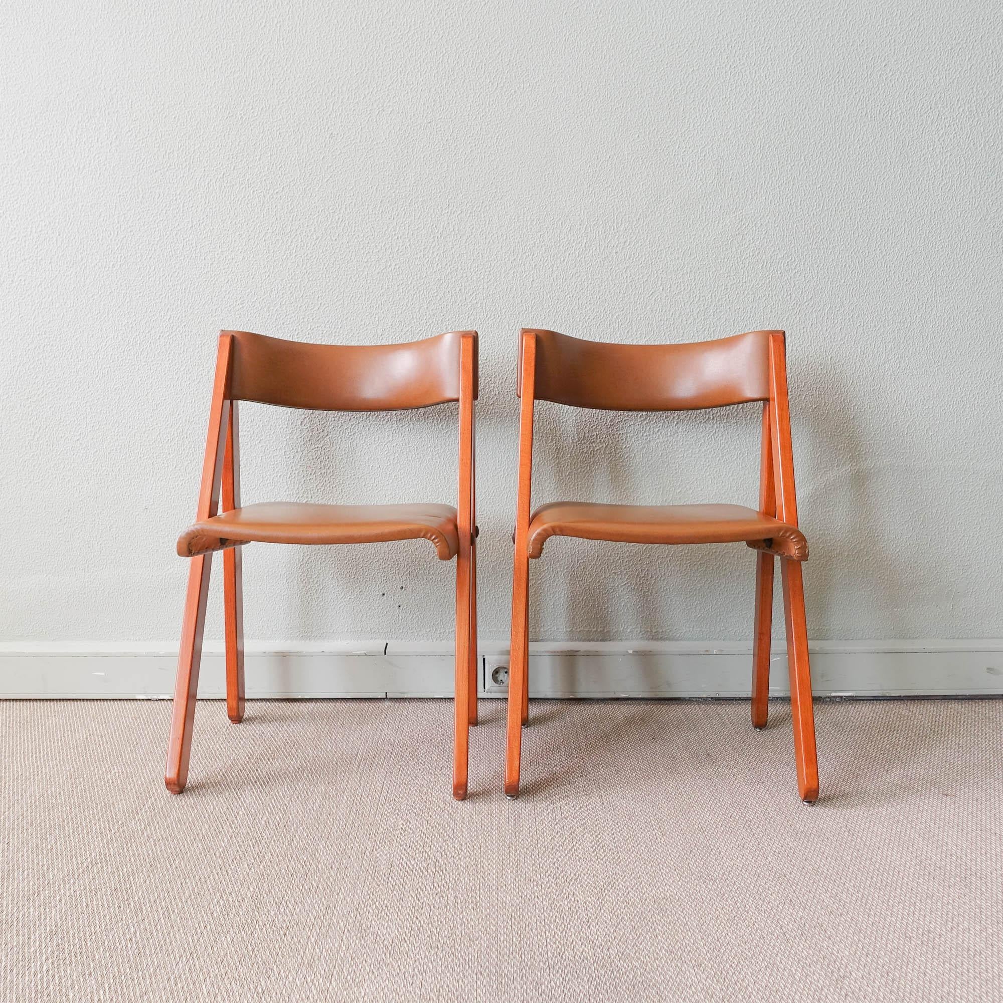 Faux Leather Set of 8 Chairs, Model Noruega, by Gastão Machado for Móveis Olaio, 1978 For Sale