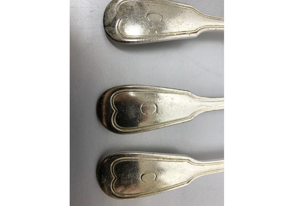 Set Of 8 Chambly Hotel Silver Dinner Forks From Carlyle Hotel Abîmé - En vente à Bridgeport, CT