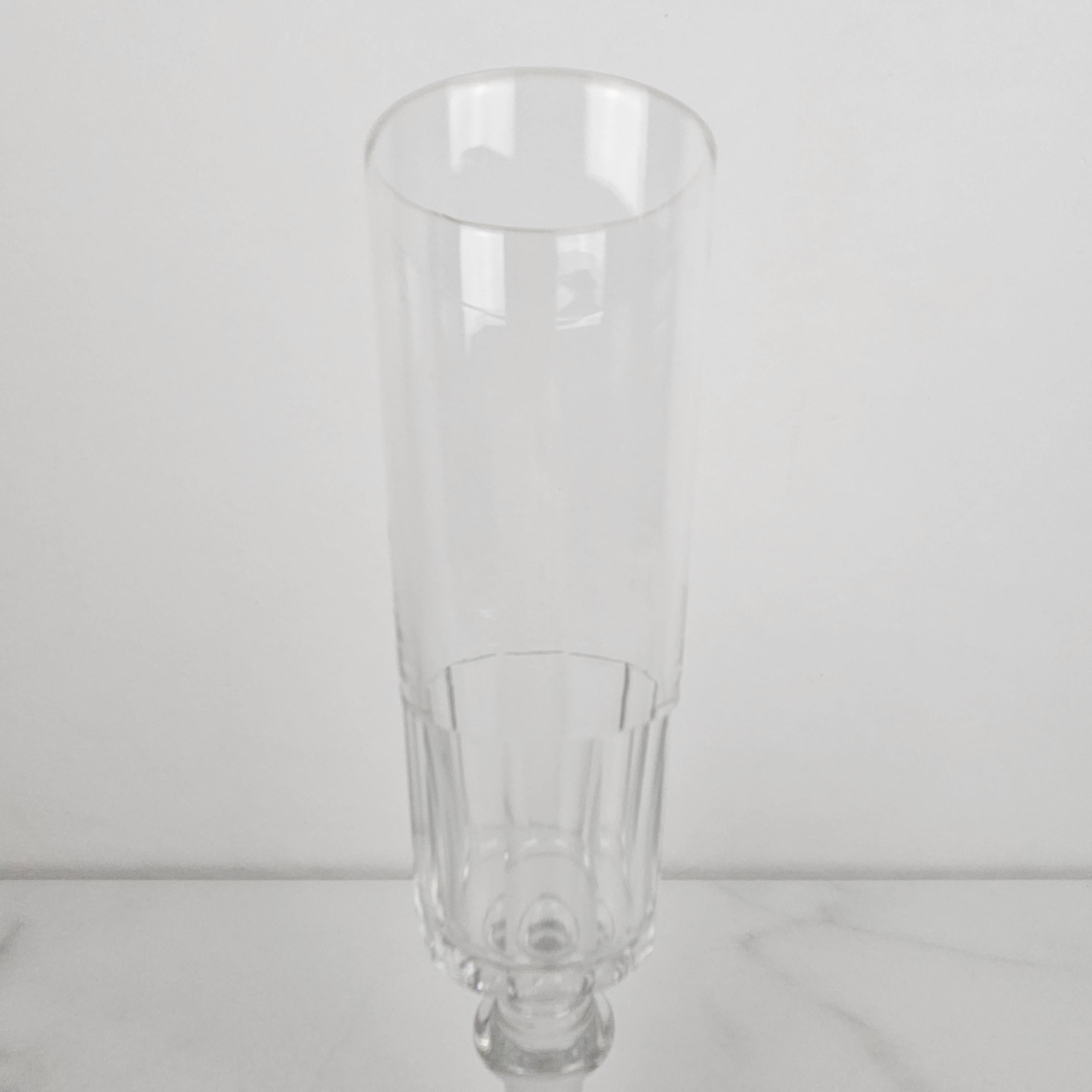 Set of 8 Charming French Hand-Blown Champagne Flutes, circa 1880 In Good Condition For Sale In Oud Beijerland, NL