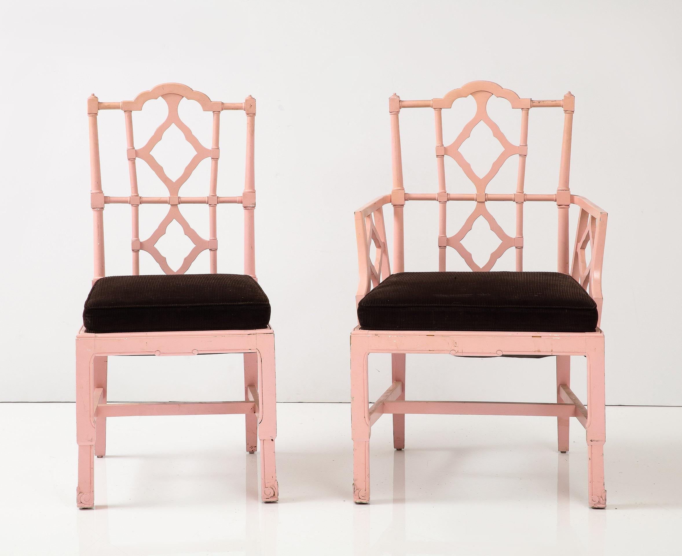 Set of 8 Chinese Chippendale Style Pink Painted Chairs In Good Condition For Sale In New York, NY