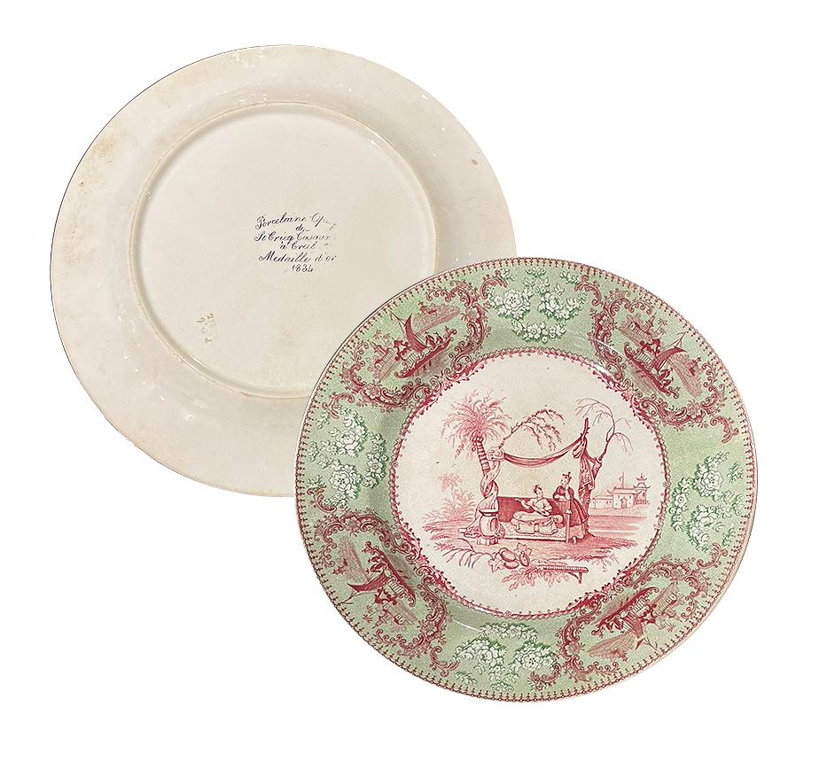 Set of 8 Chinoiseries Scenes lunch plates (+ 1 for free with a crack). 
Made of opaque porcelain, they had a principal scene showing various scenes of extreme-oriental kids playing together in several landscapes printed in pink on a white