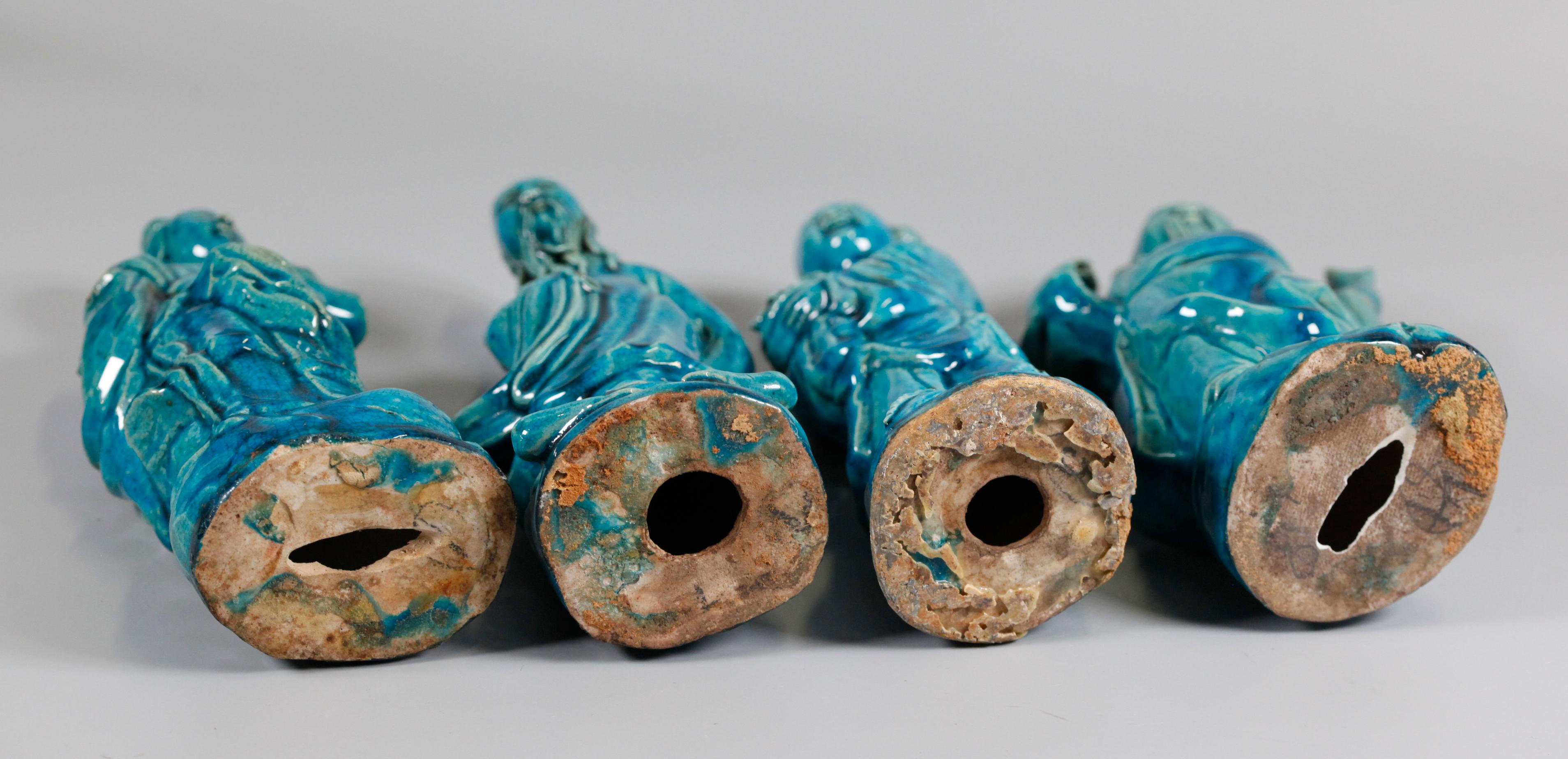 set of 8 Chinese turquoise glazed porcelain immortals, 19th c. For Sale 6