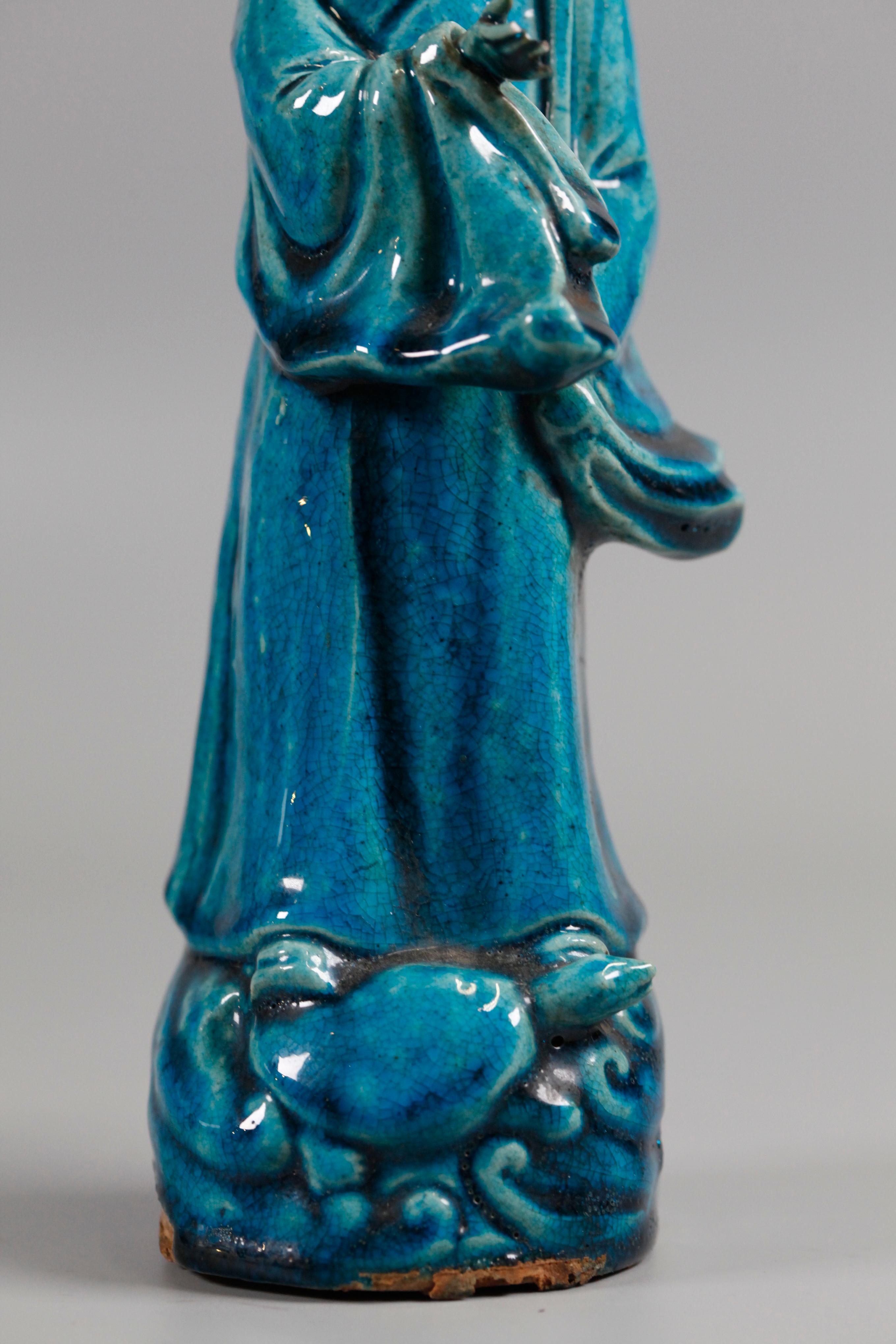 set of 8 Chinese turquoise glazed porcelain immortals, 19th c. For Sale 3