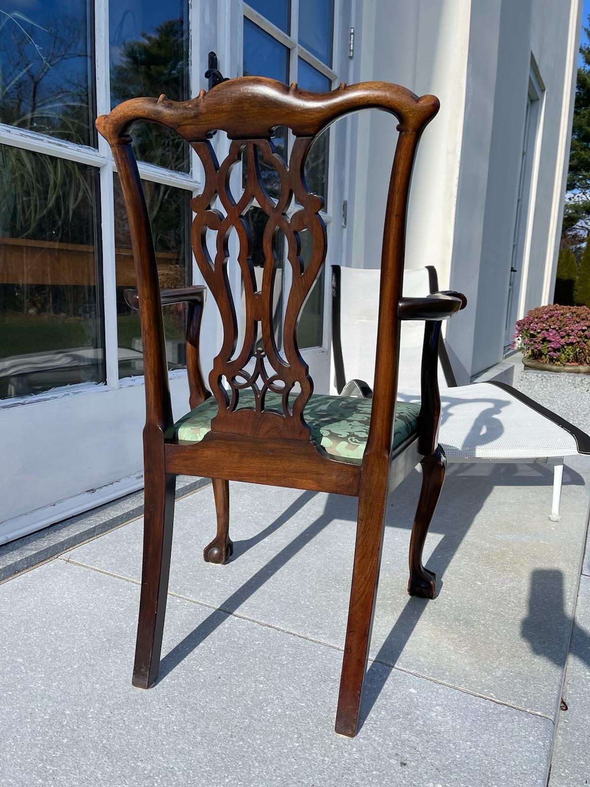 Set of 8 Chippendale Mahogany Ball Clawfoot Dining Chairs  For Sale 6