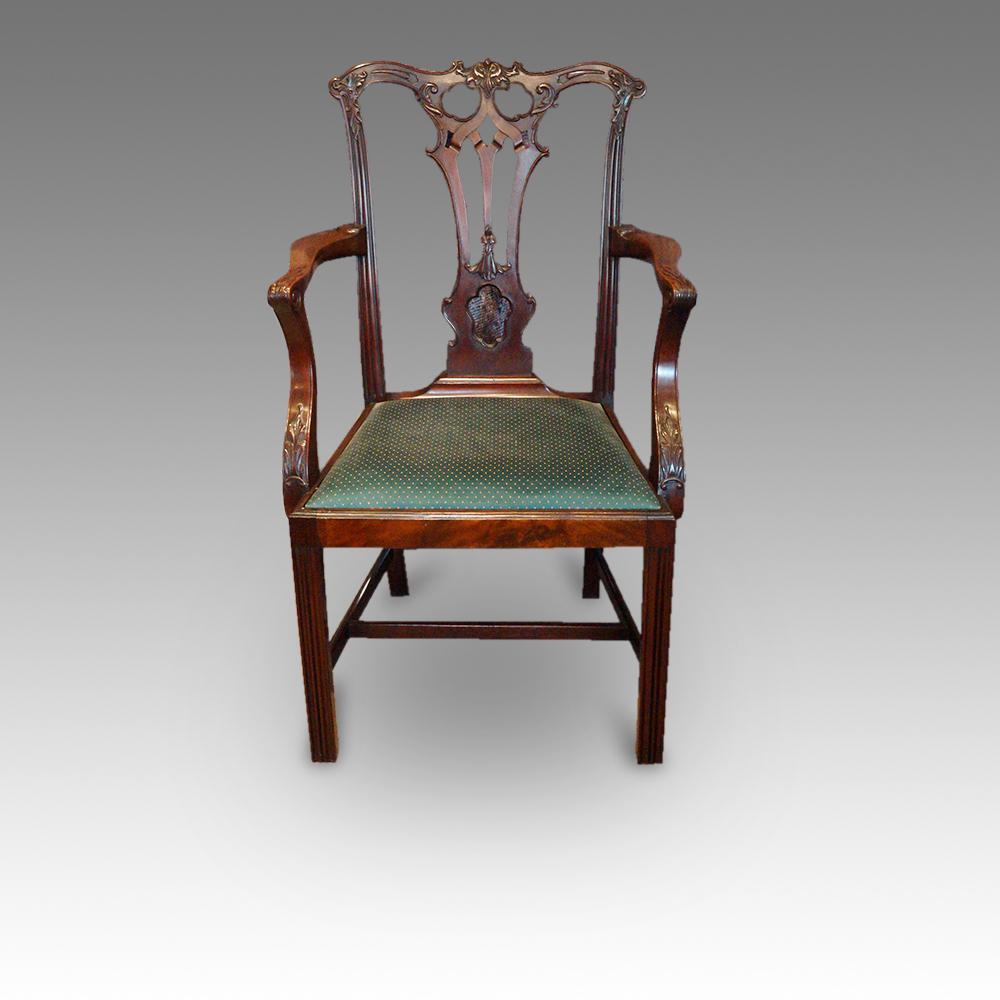 Mahogany Set of 8 English Chippendale superior mahogany Dining Chairs, circa 1910