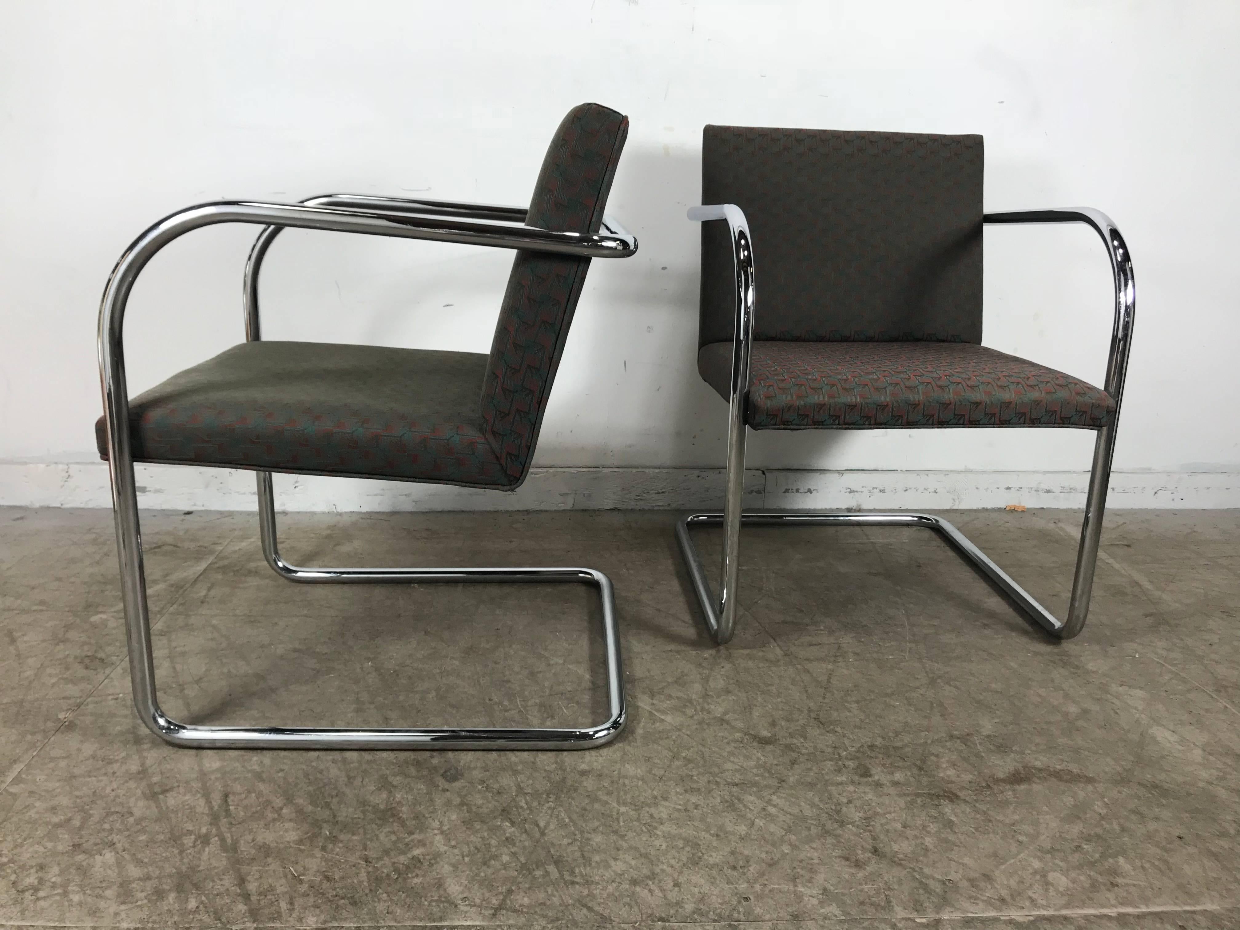 Bauhaus Ensemble de huit chaises chromées Brno de Mies Van Der Rohe pour Thonet en vente