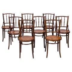 Antique Set of 8 Classic Bentwood Cafe Chairs by Mundus and J. & J. Kohn