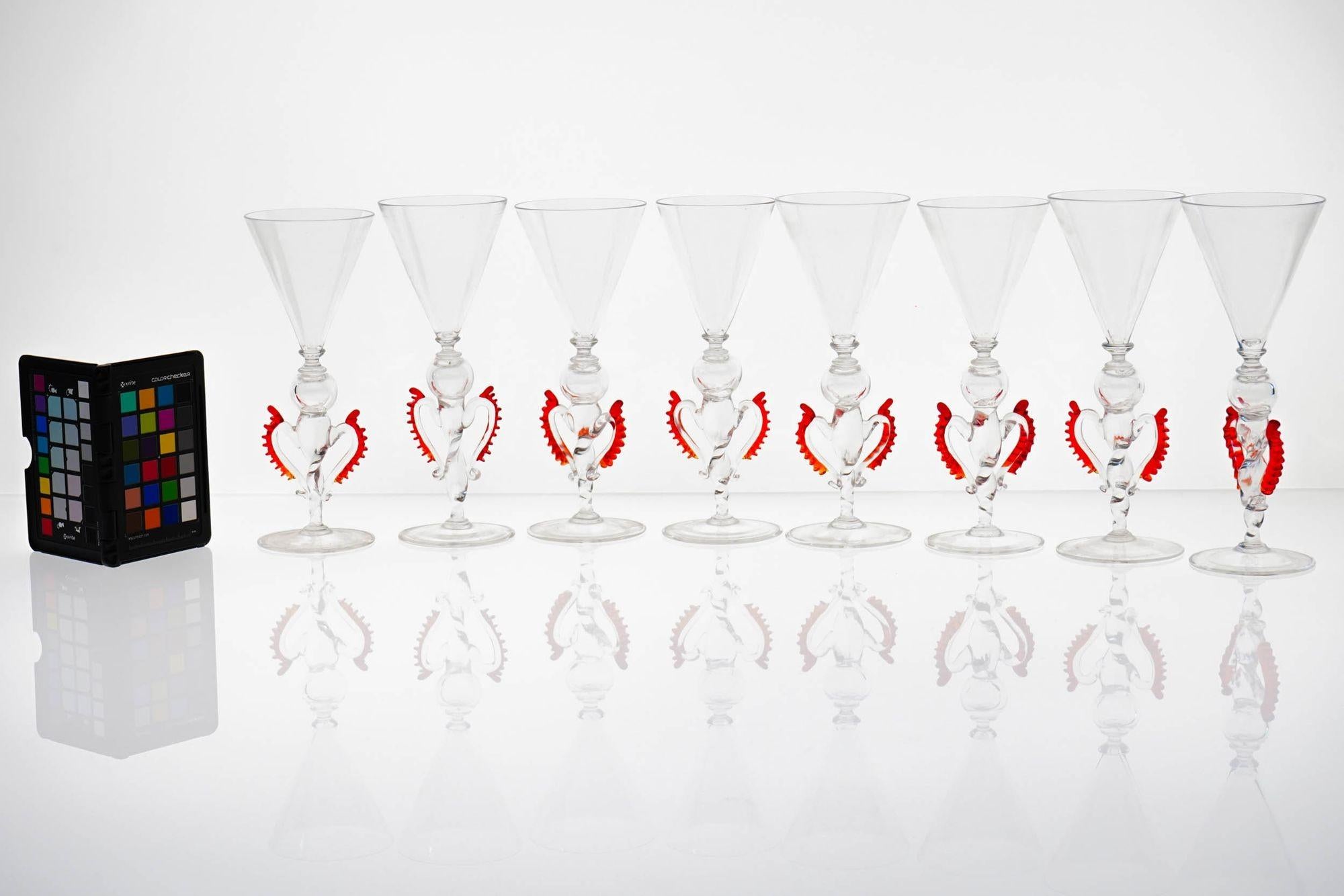 Set of 8 Classic Cenedese Murano Glass Goblets Tipetti, clear with red accents im Angebot 13