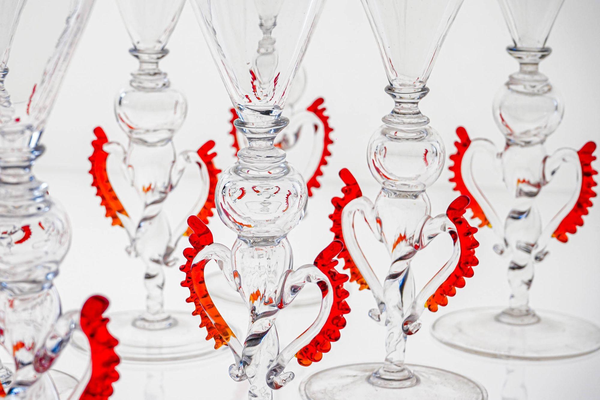 Set of 8 Classic Cenedese Murano Glass Goblets Tipetti, clear with red accents For Sale 3