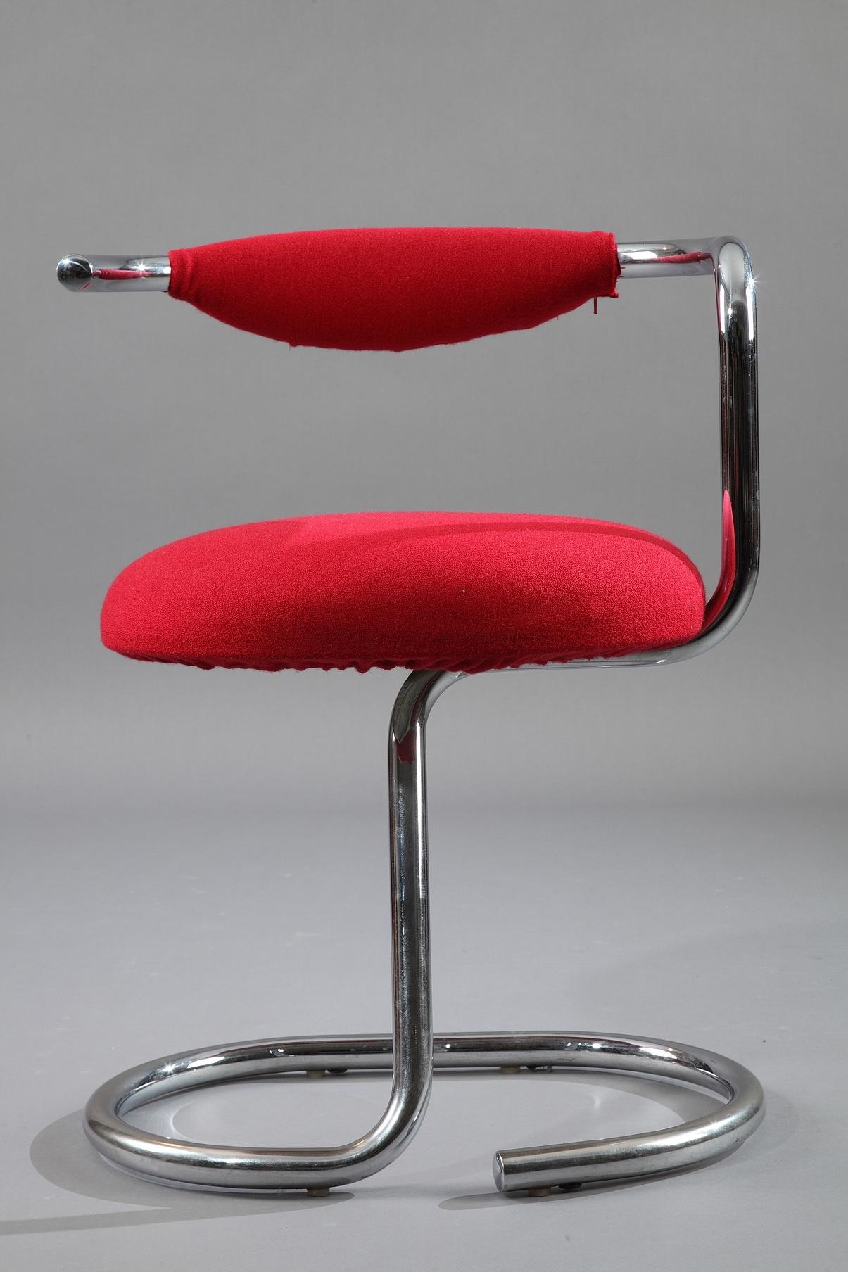 Italian Set of 8 Cobra Chairs by Giotto Stoppino For Sale
