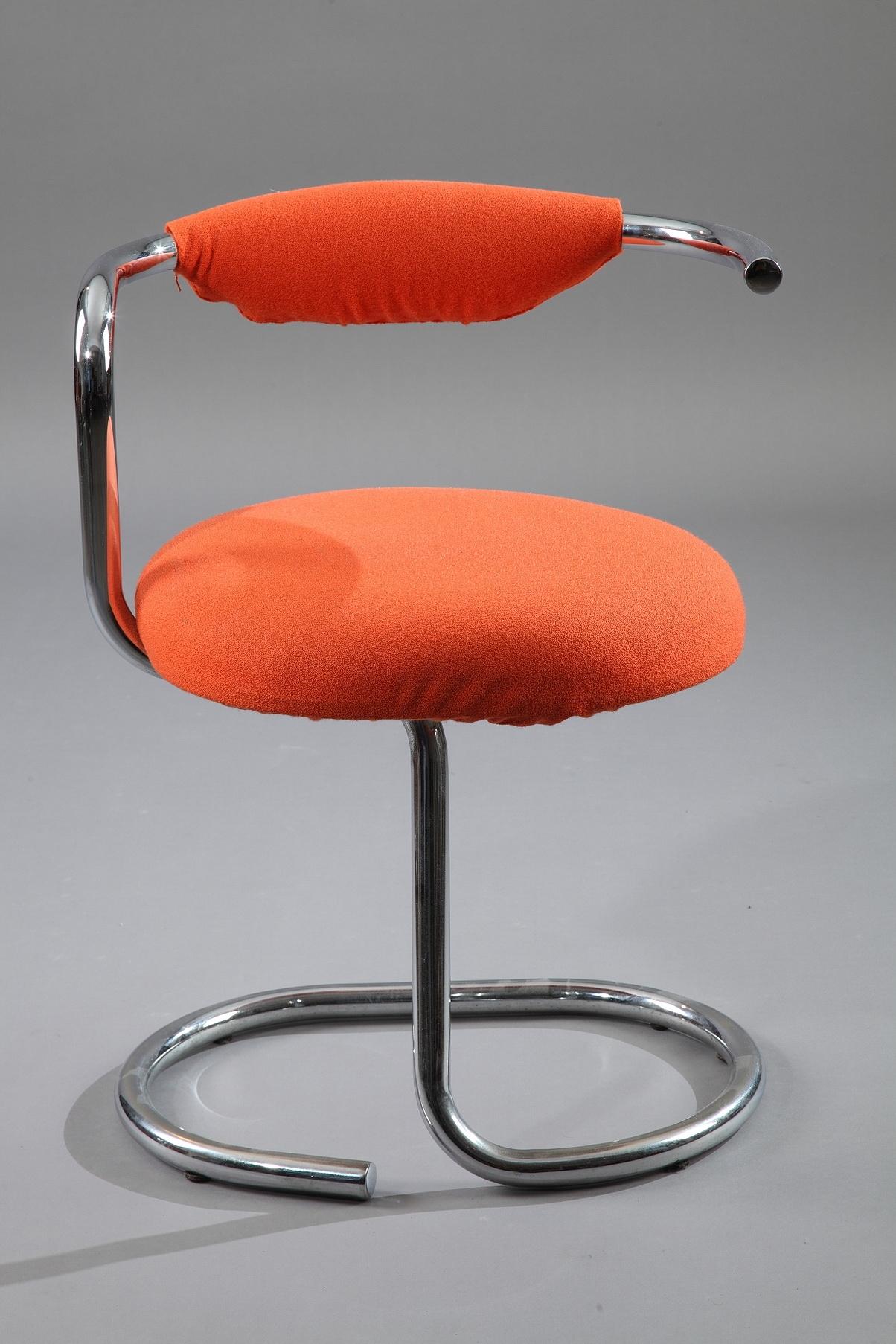 20th Century Set of 8 Cobra Chairs by Giotto Stoppino