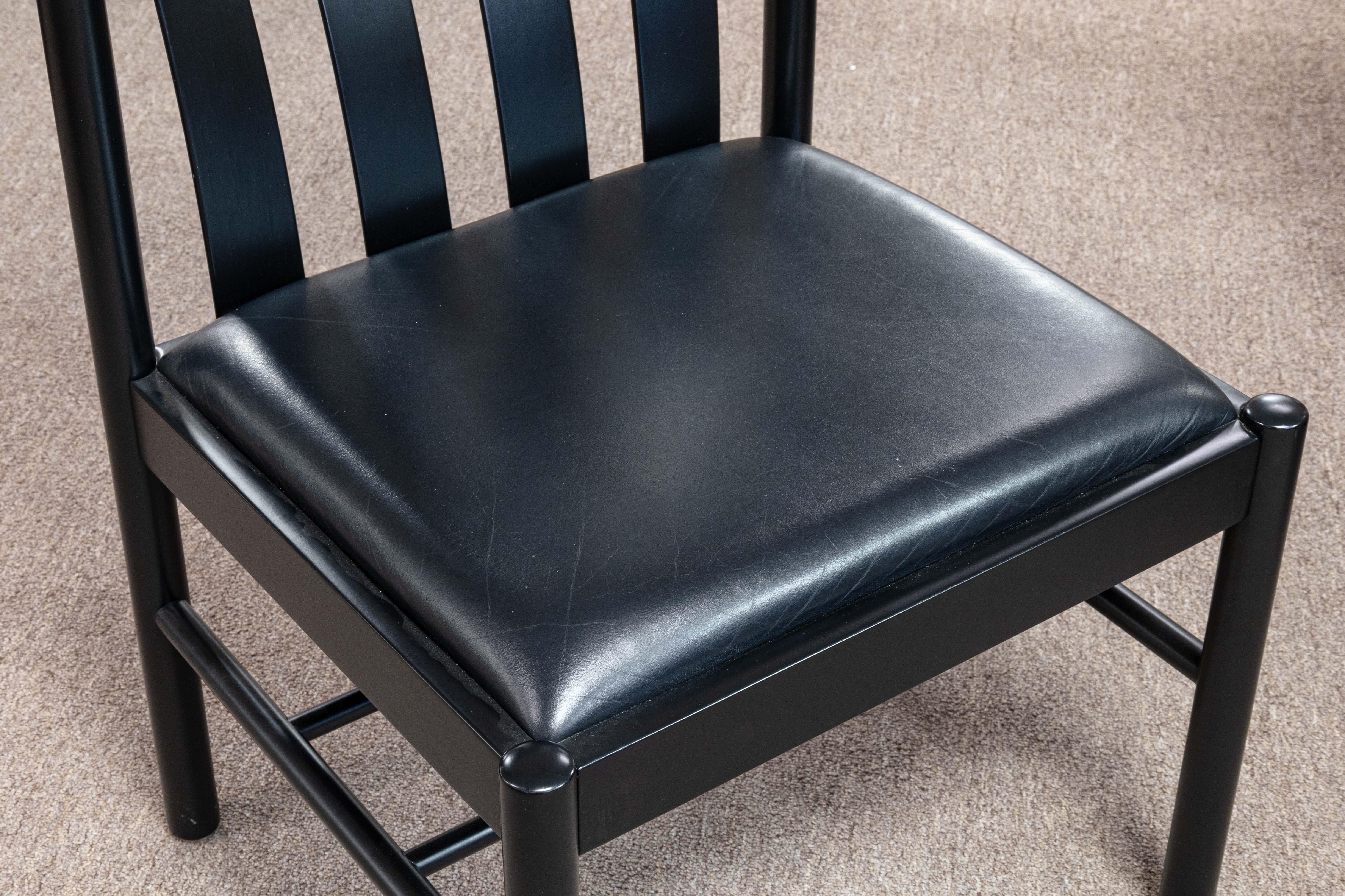 Set of 8 Collaudo for Stendig Black Lacquered Slat Dining Chairs Made in Italy In Good Condition In Keego Harbor, MI