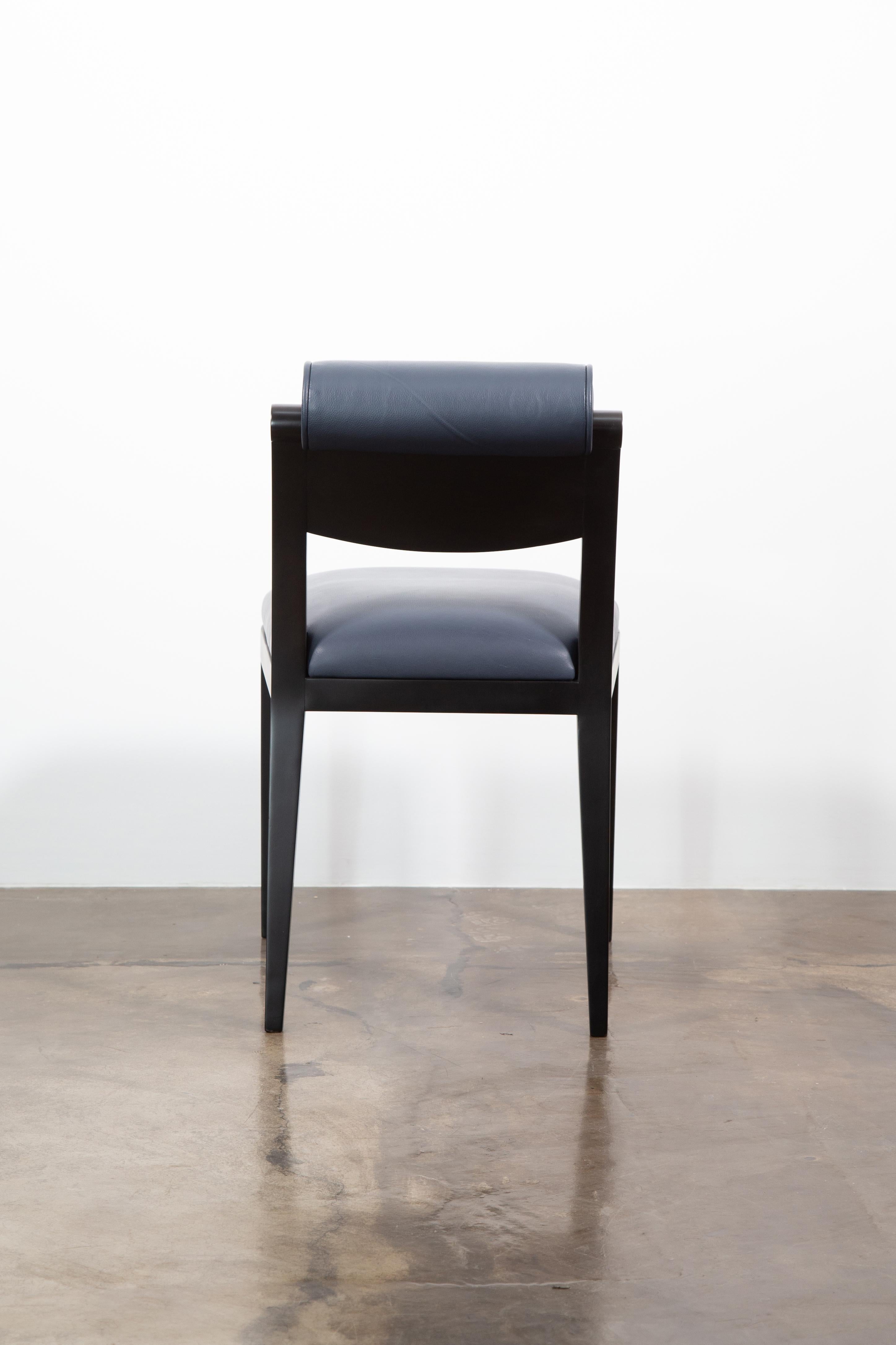 Ensemble de 8 chaises de salle à manger en cuir de style Art Déco contemporain, Gianni par Costantini en vente 3