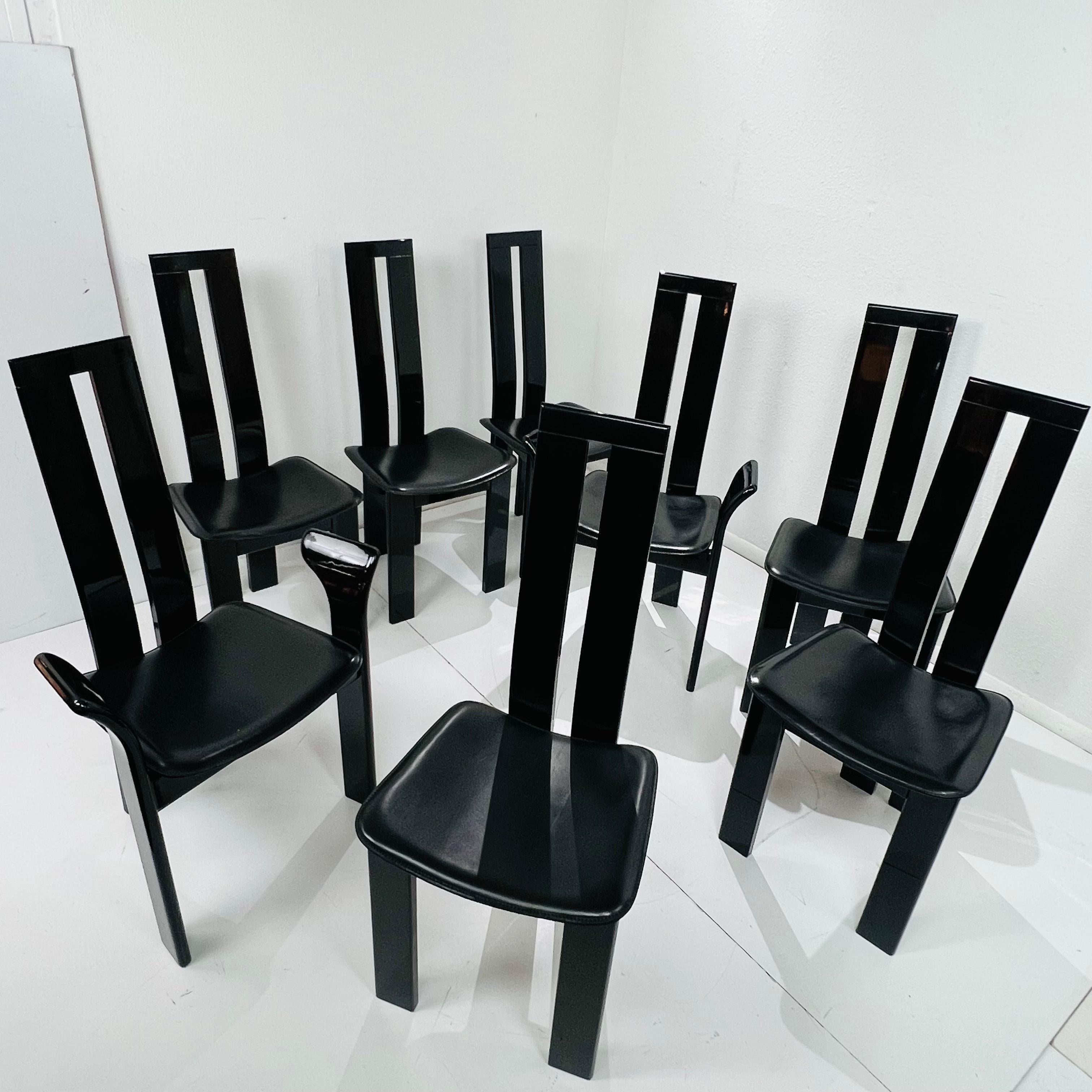 Ensemble de 8 chaises de salle à manger laquées Costantini 1