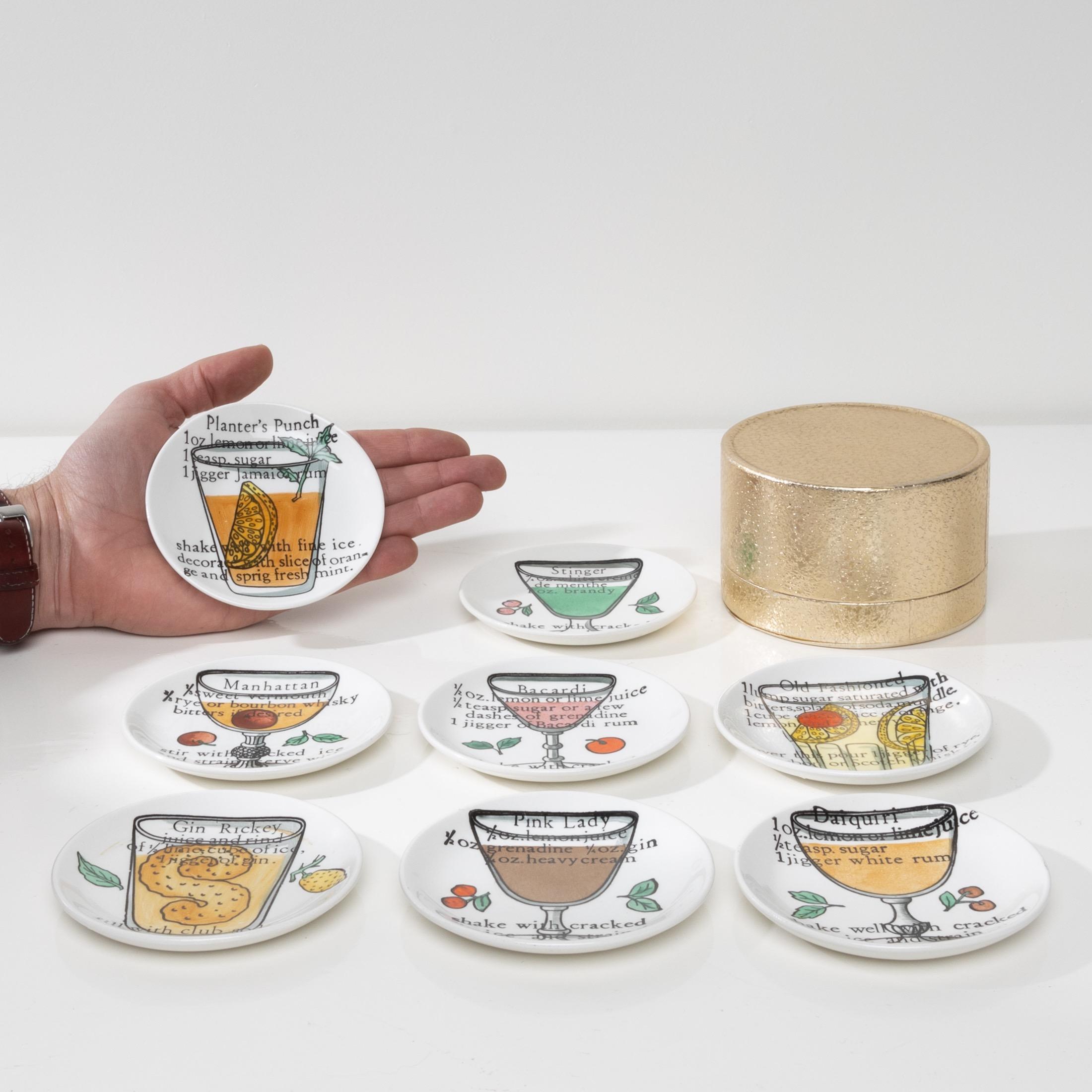 Porcelaine Ensemble de 8 tasses ou sous-verres à cocktail par Piero Fornasetti, Fornasetti Milano en vente