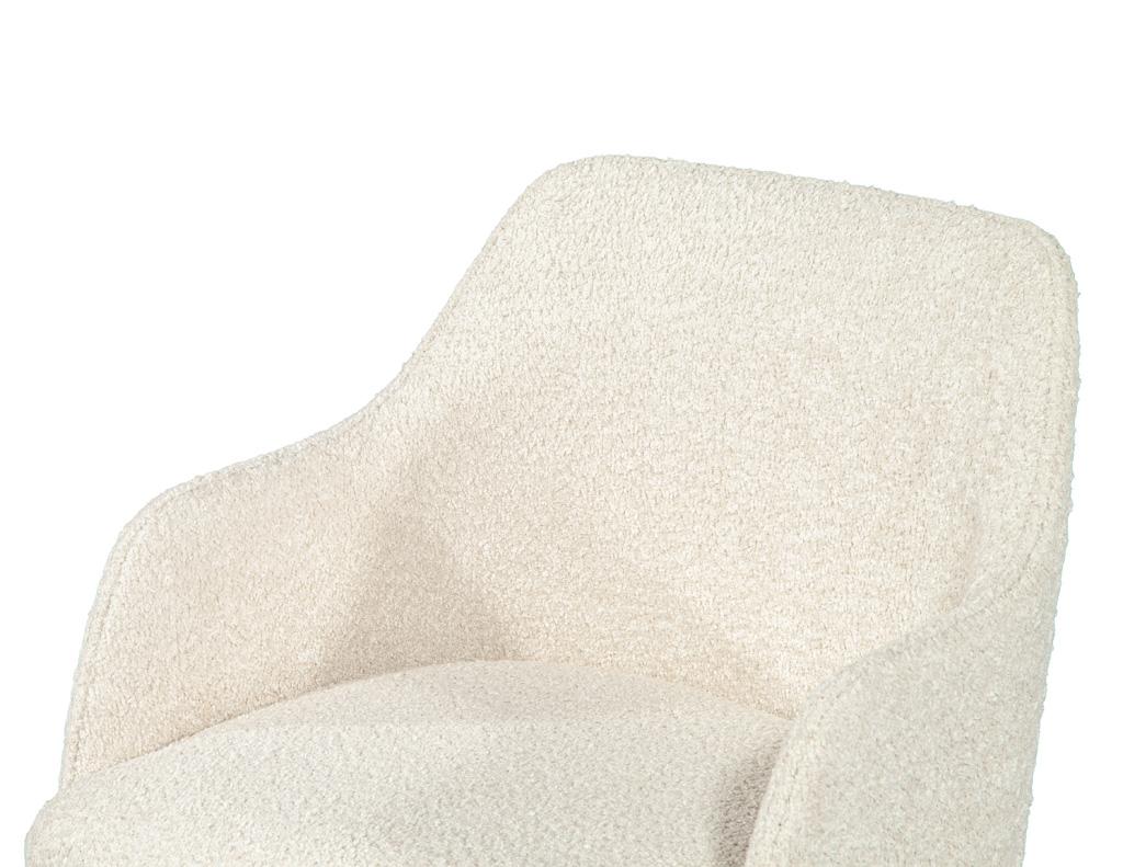 Set of 8 Custom Reece Dining Chairs in Boucle Fabric by Carrocel in vendita 2