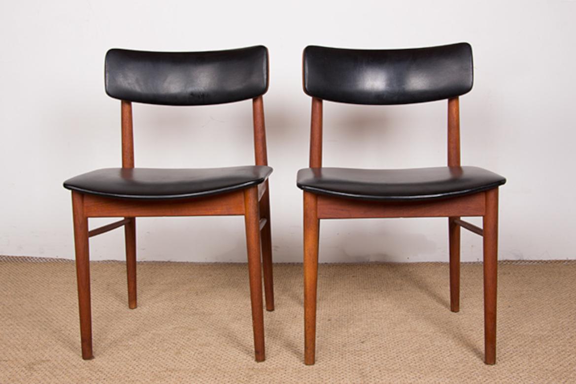 Set di 8 sedie danesi in teak, similpelle nera e ottone, Sven Chrobat/Sax. in vendita 12