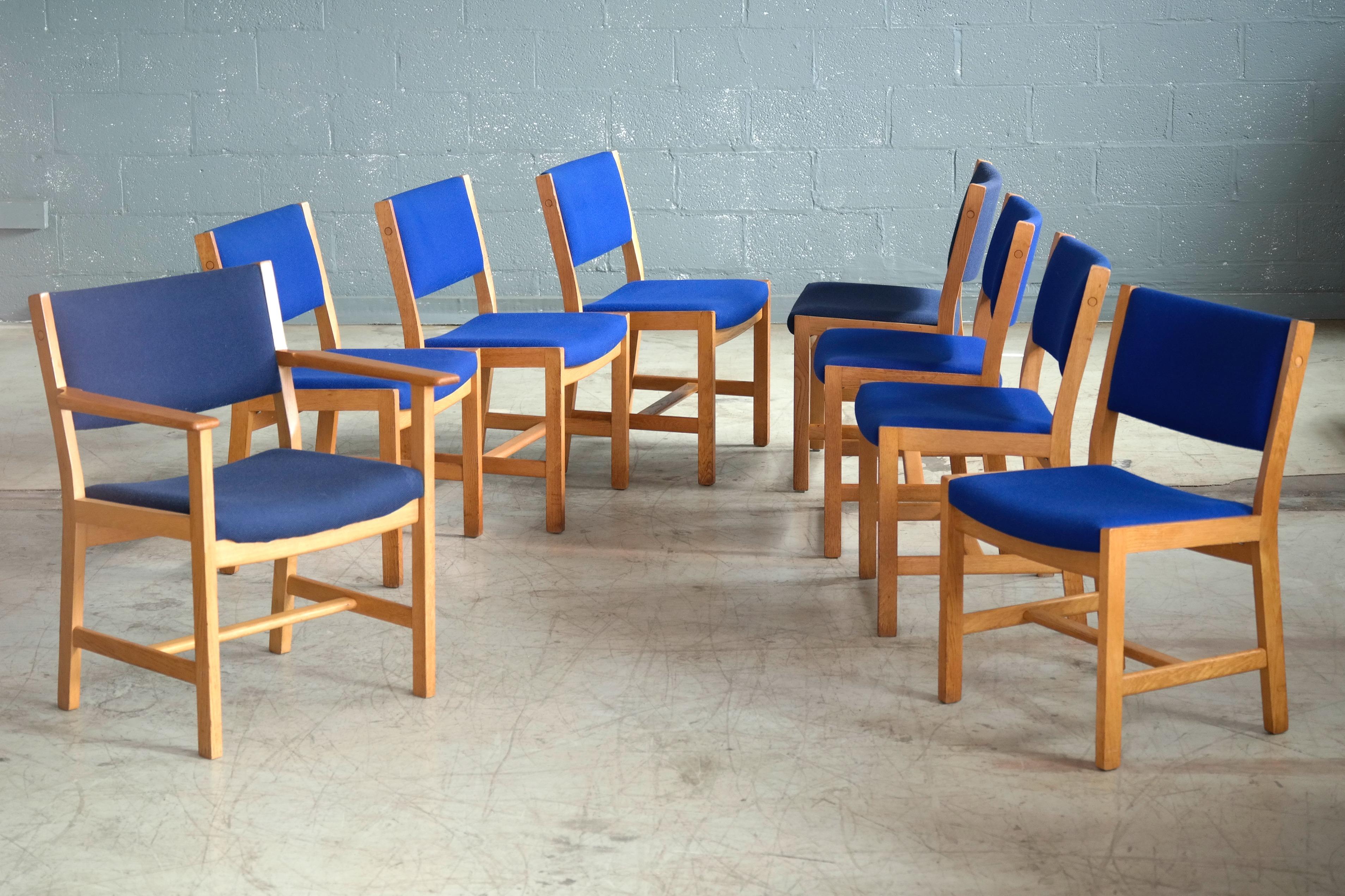 Set of 8 Danish Hans Wegner Oak Dining Chairs for GETAMA 4