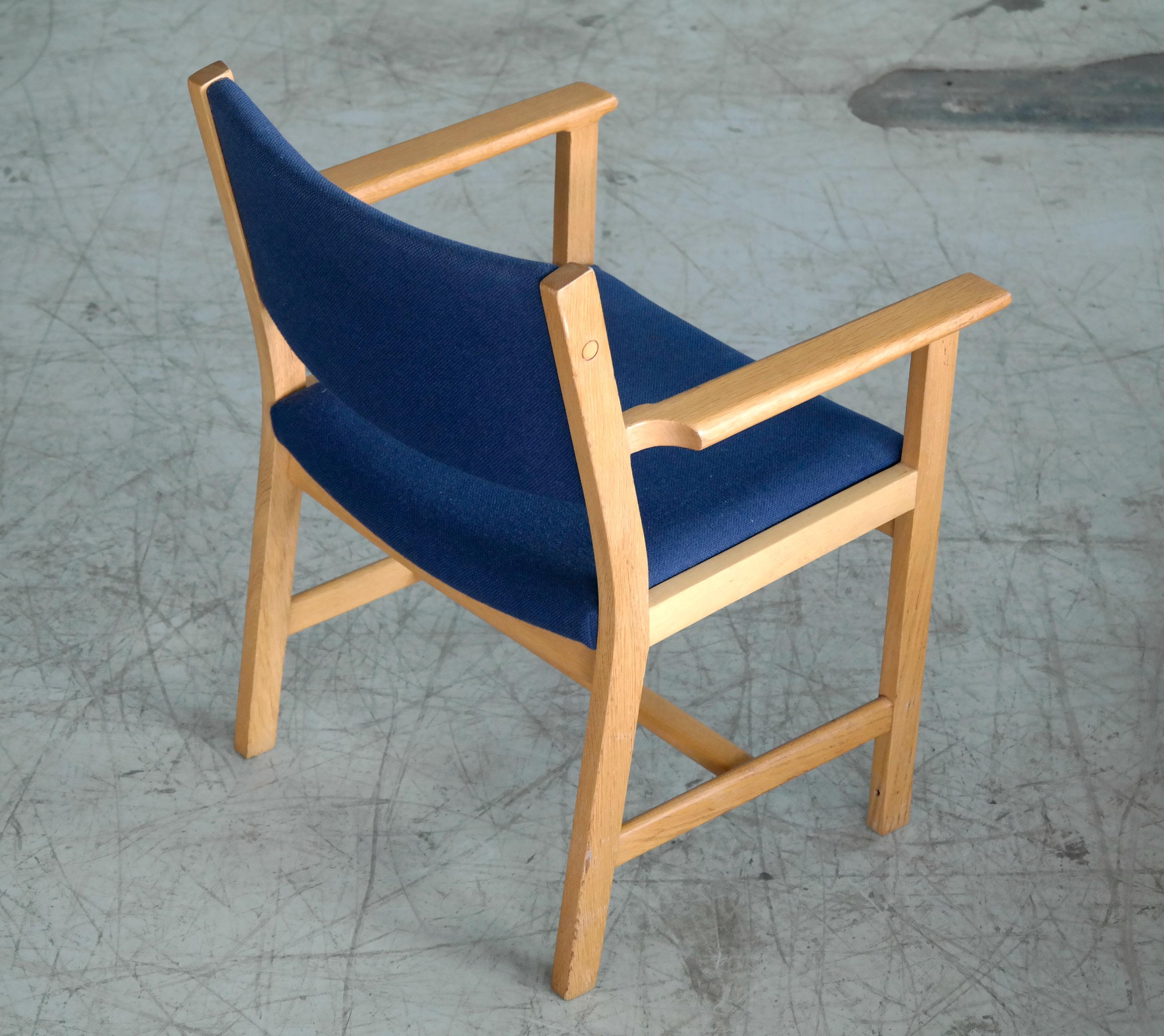 Mid-Century Modern Set of 8 Danish Hans Wegner Oak Dining Chairs for GETAMA