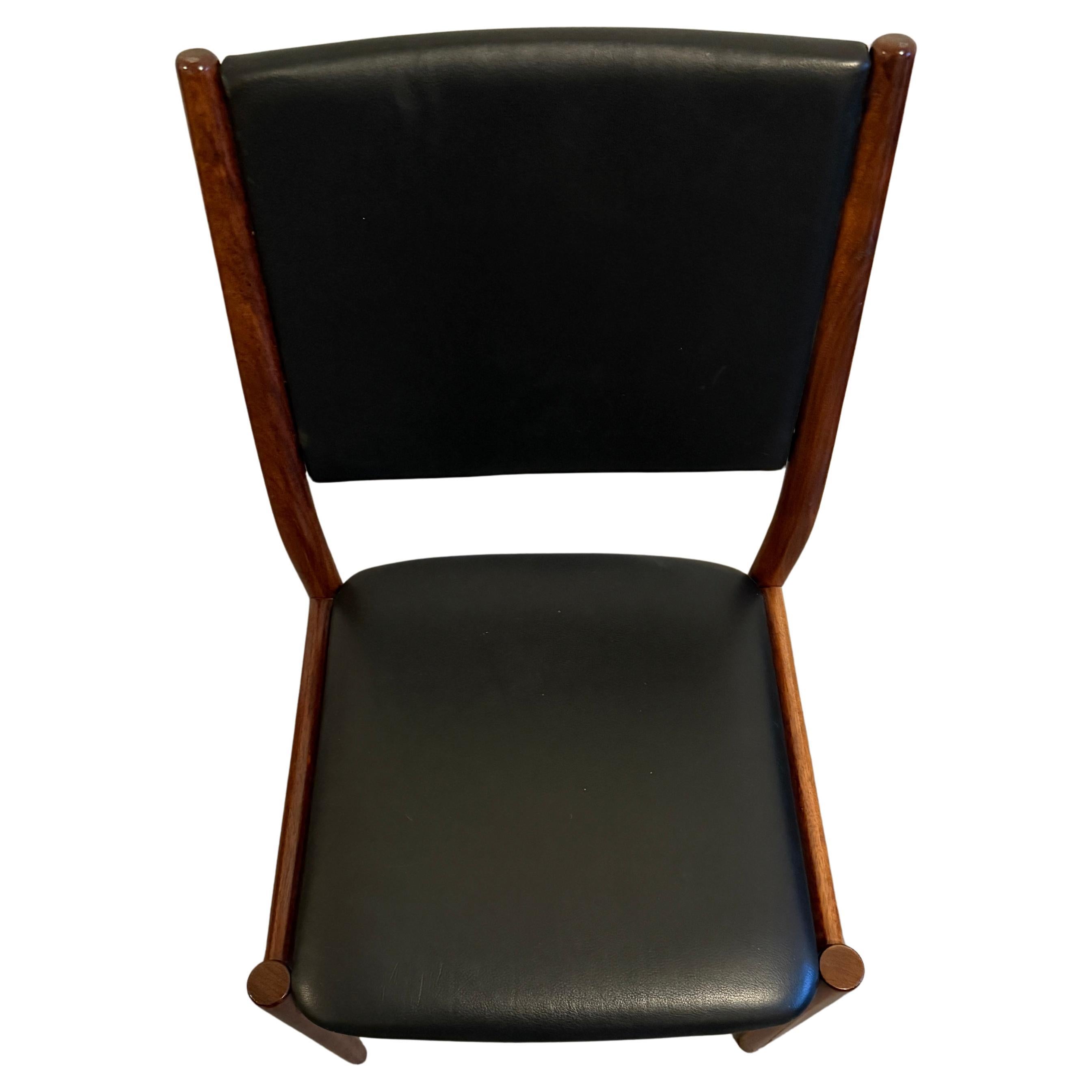 Mid-20th Century Set of 8 danish modern black leather rosewood dining chairs