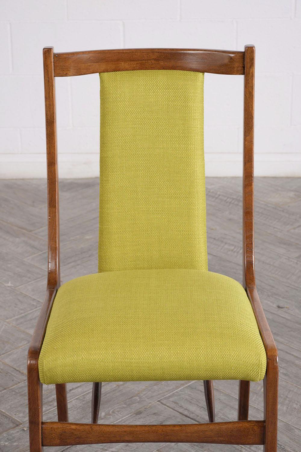 Set of 8 Danish Modern Dining Chair In Good Condition In Los Angeles, CA