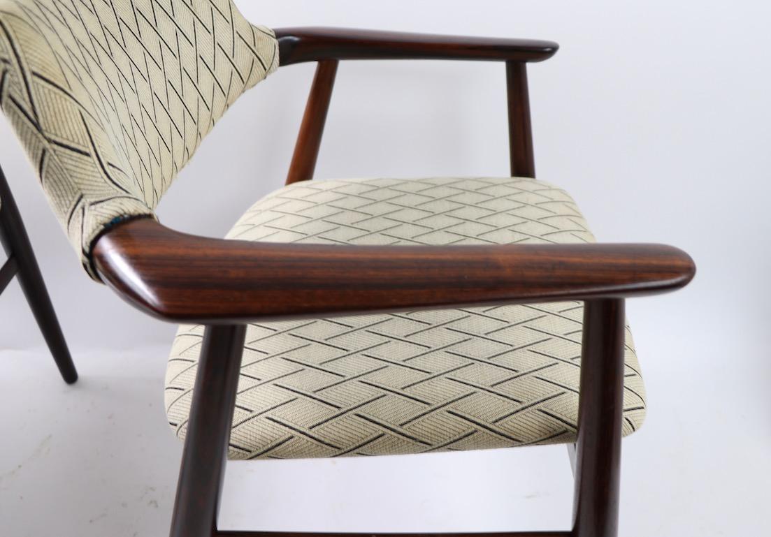 Set aus 8 modernen dänischen Esszimmerstühlen aus Palisanderholz von Grete Jalk im Zustand „Gut“ im Angebot in New York, NY
