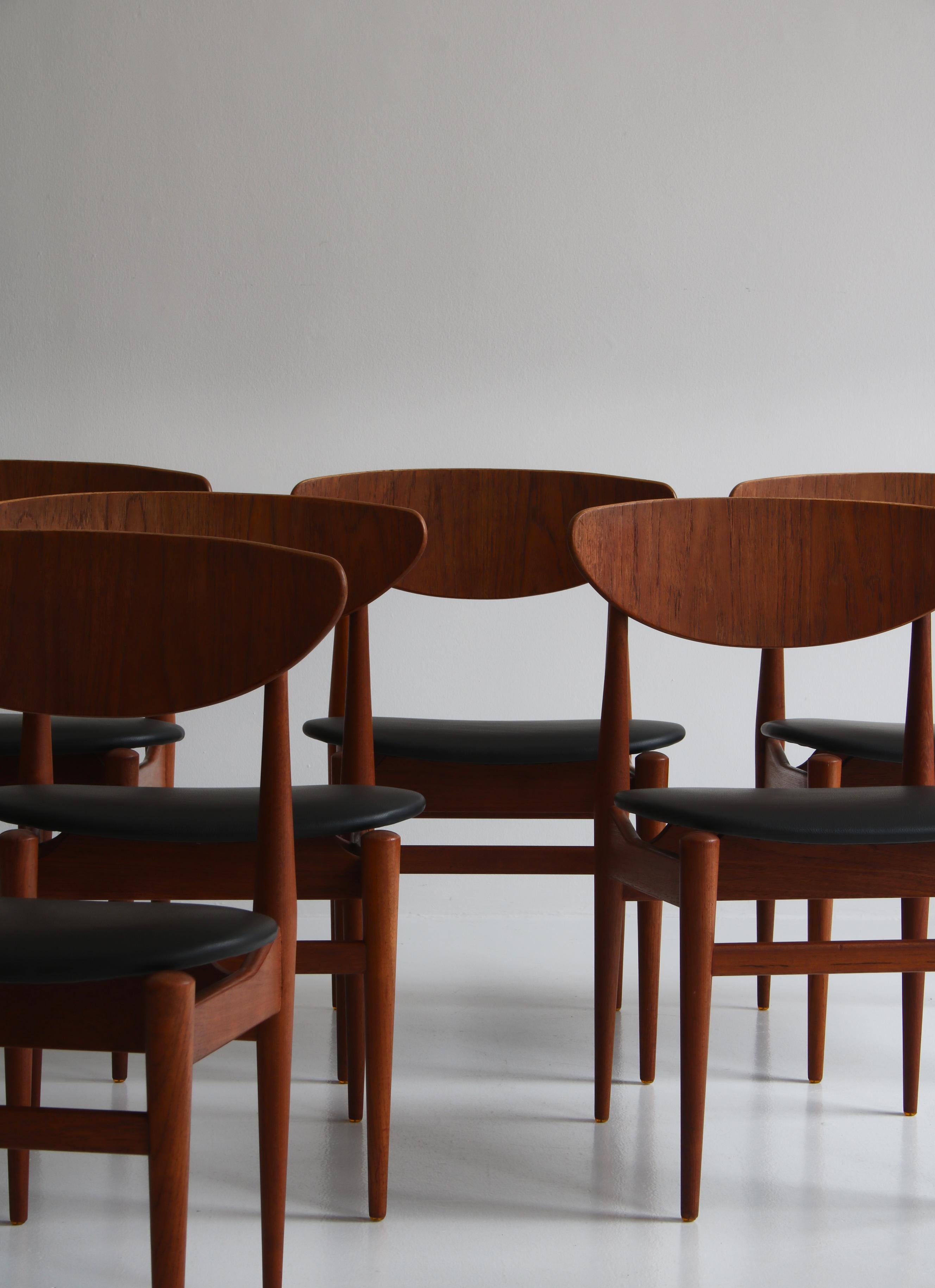 Set of 8 Danish Modern Dining Chairs Teak and Black Leather by Inge Rubino, 1963 11