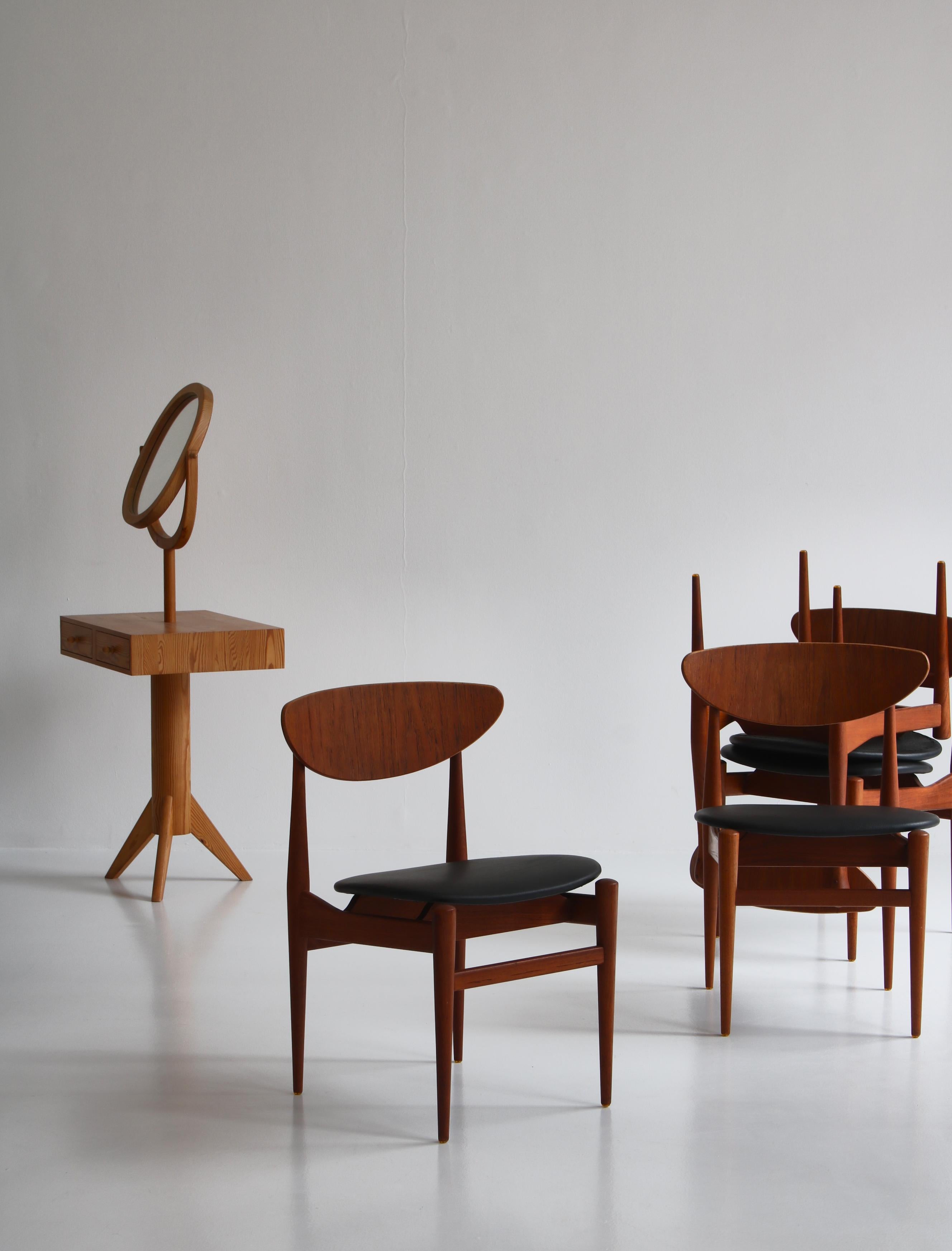 Set of 8 Danish Modern Dining Chairs Teak and Black Leather by Inge Rubino, 1963 15