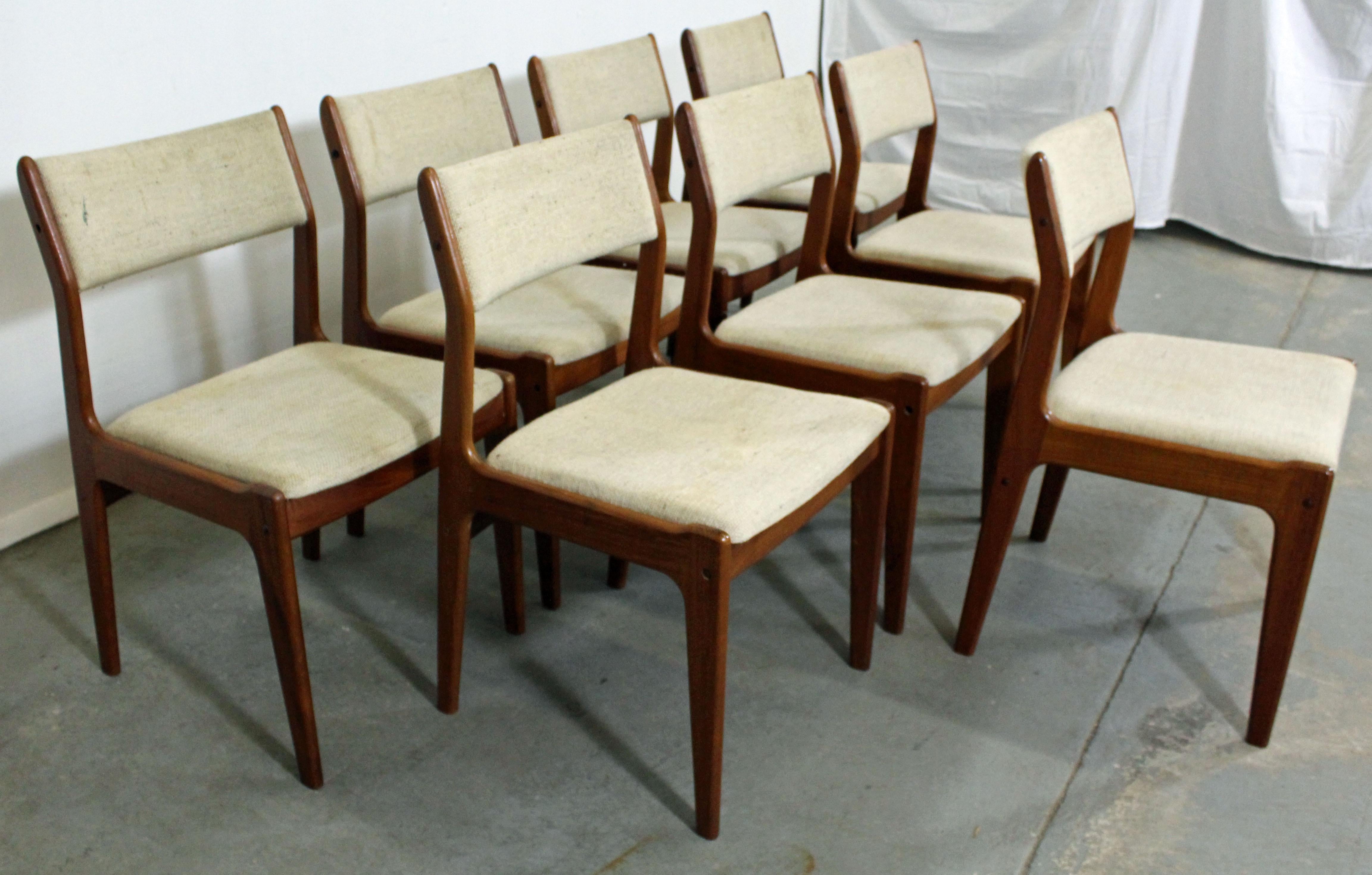 Scandinavian Modern Set of 8 Danish Modern Teak Dining Chairs