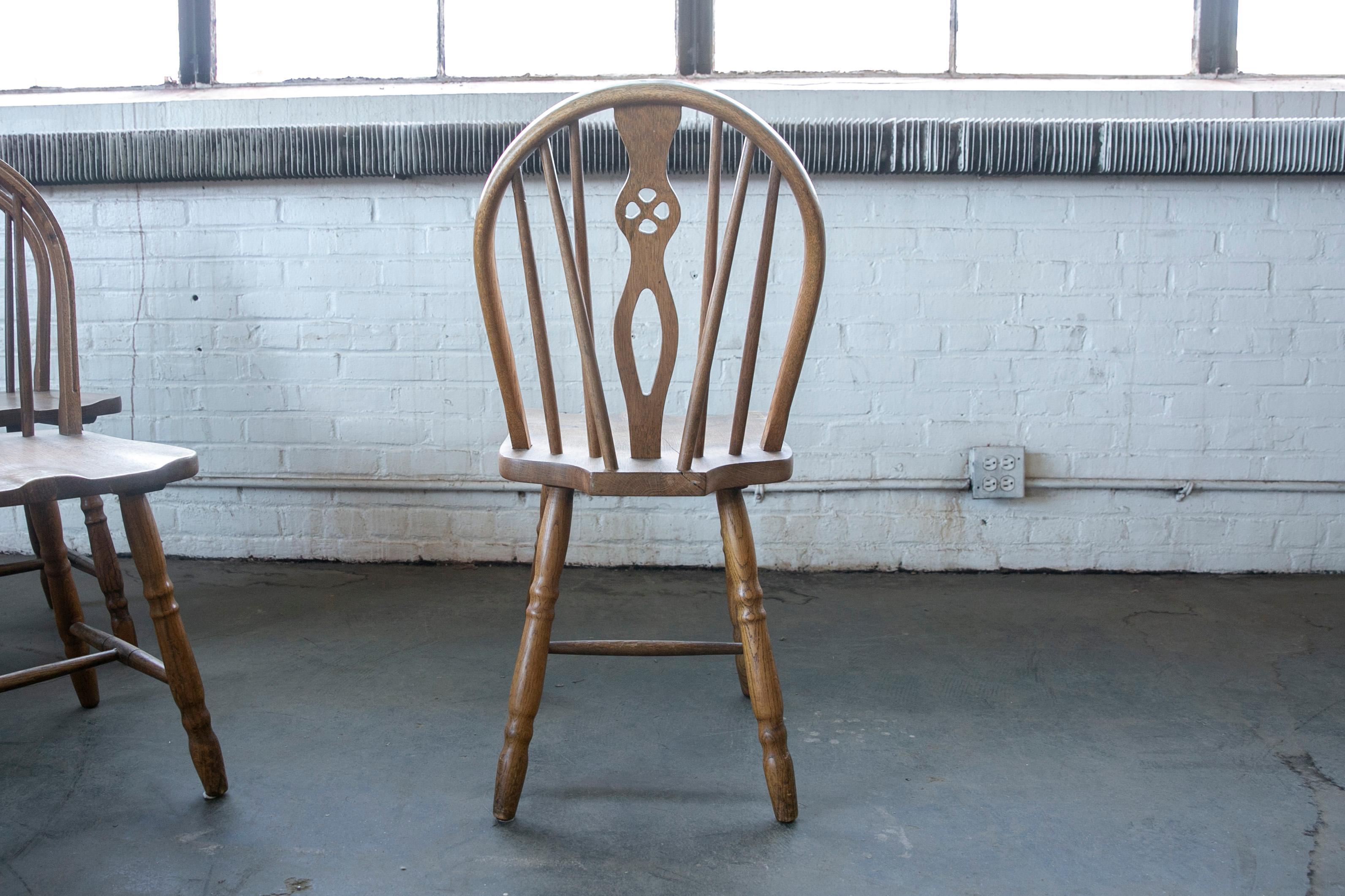 Set of 8 Danish Windsor Style Dining Chairs, Early to Mid-1900s in Stained Oak For Sale 5