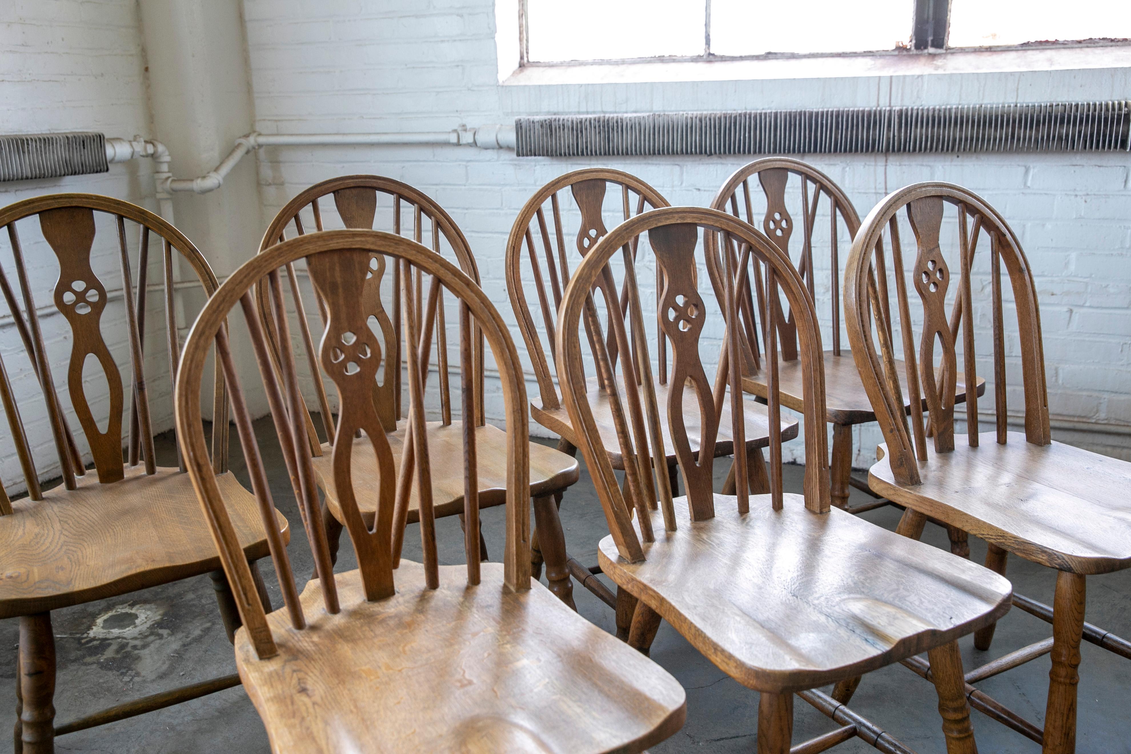 Set of 8 Danish Windsor Style Dining Chairs, Early to Mid-1900s in Stained Oak In Good Condition For Sale In Bridgeport, CT