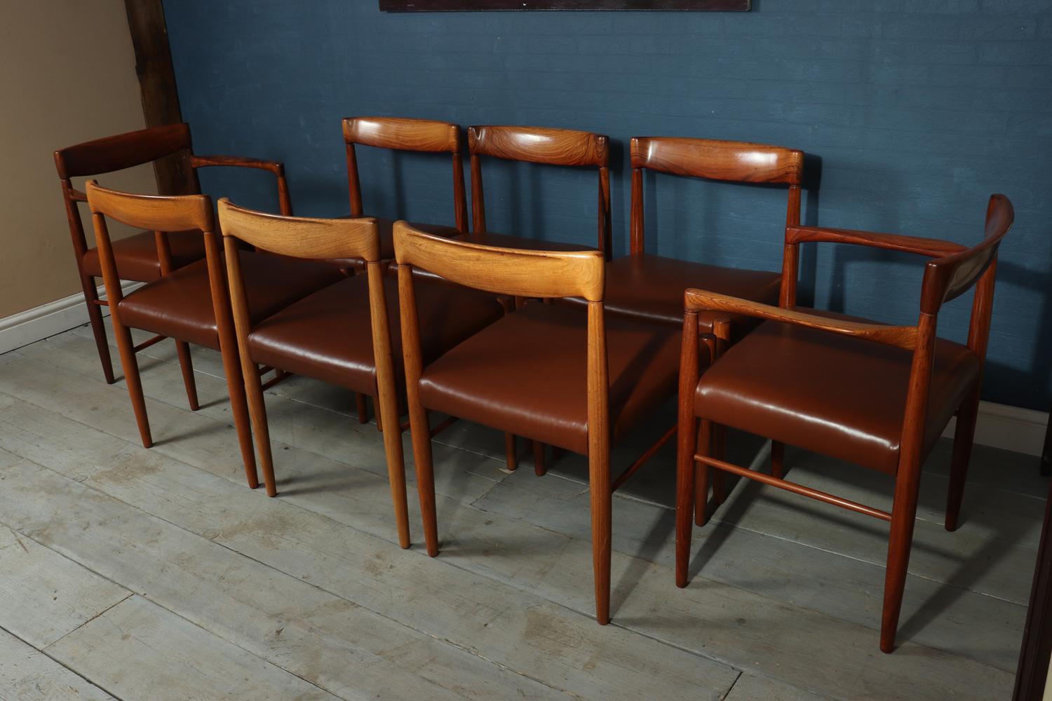 Set of 8 dining chairs by Bramin
A set of 8 dining (6 side chairs and 2 carvers) chairs in rosewood produced by Bramin in the 1960s in Denmark, the chairs are structulary sound with no loose joints or old breaks the frames have been cleaned and