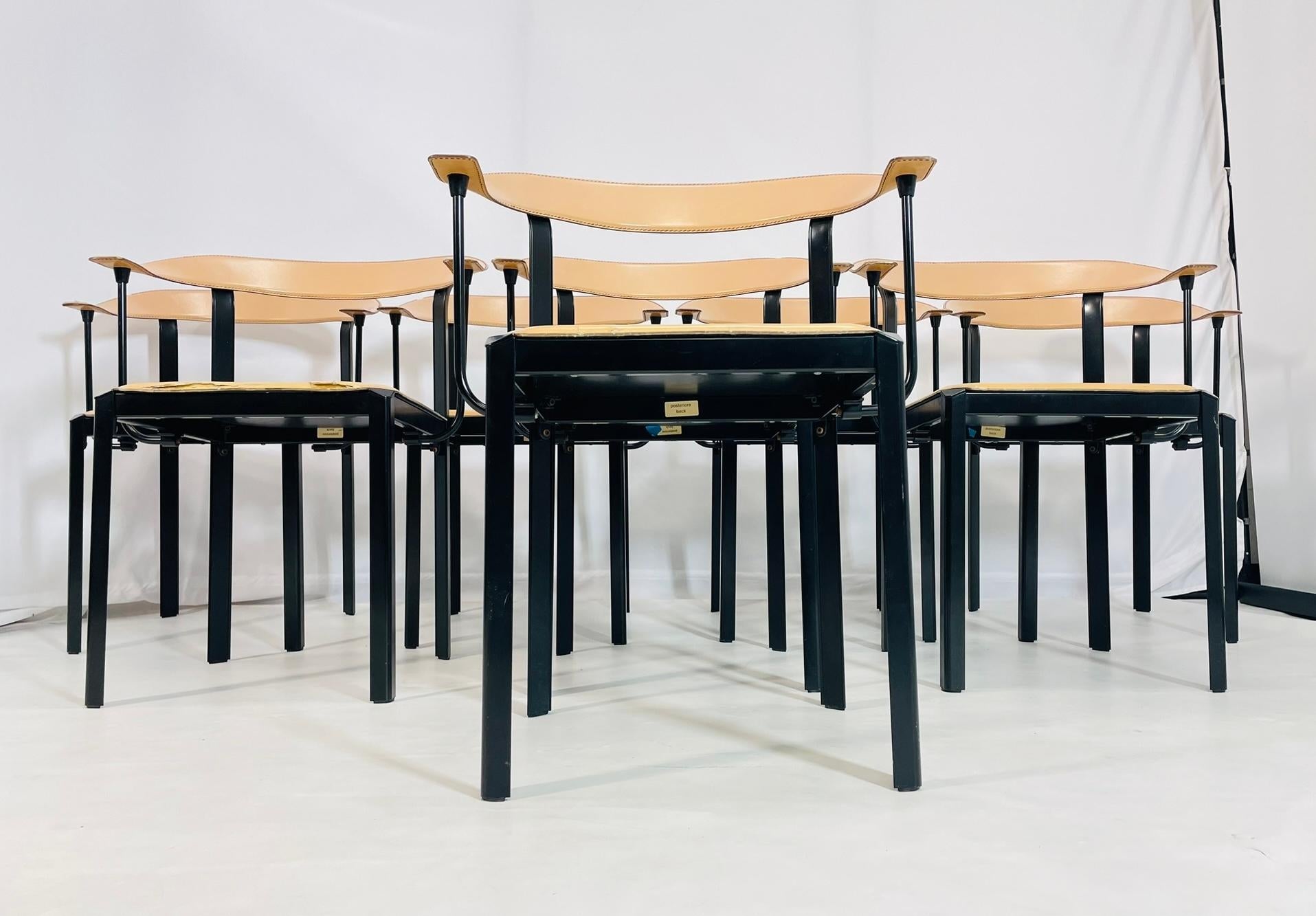 Mid-Century moderno Set di 8 sedie da pranzo di Giancarlo Vegni per Fasem, Italia anni '70 in vendita