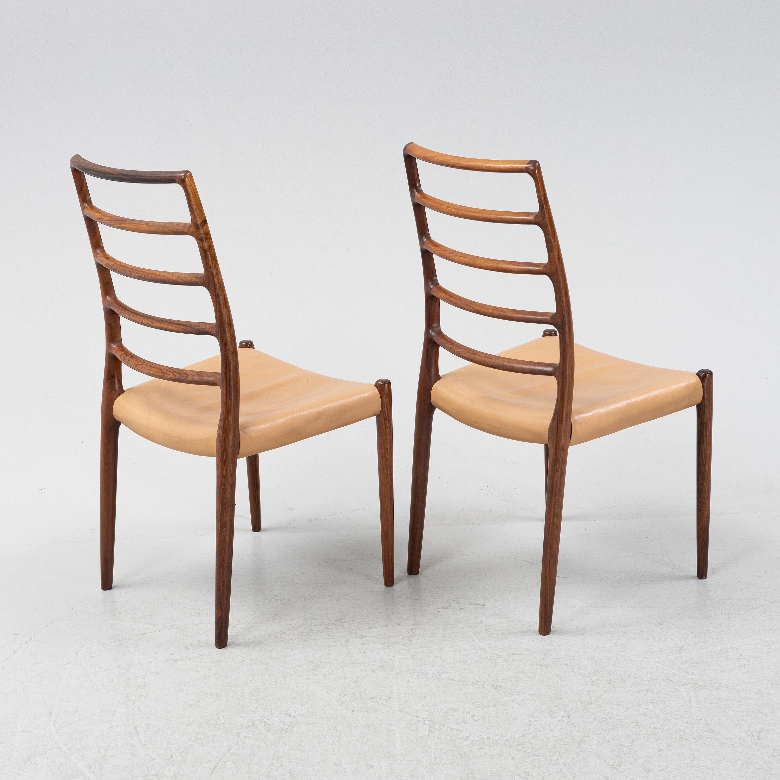 Mid-Century Modern Neils Otto Moller Dining Chairs Mod 82, Set of 8 in Rosewood Denmark 1960 For Sale