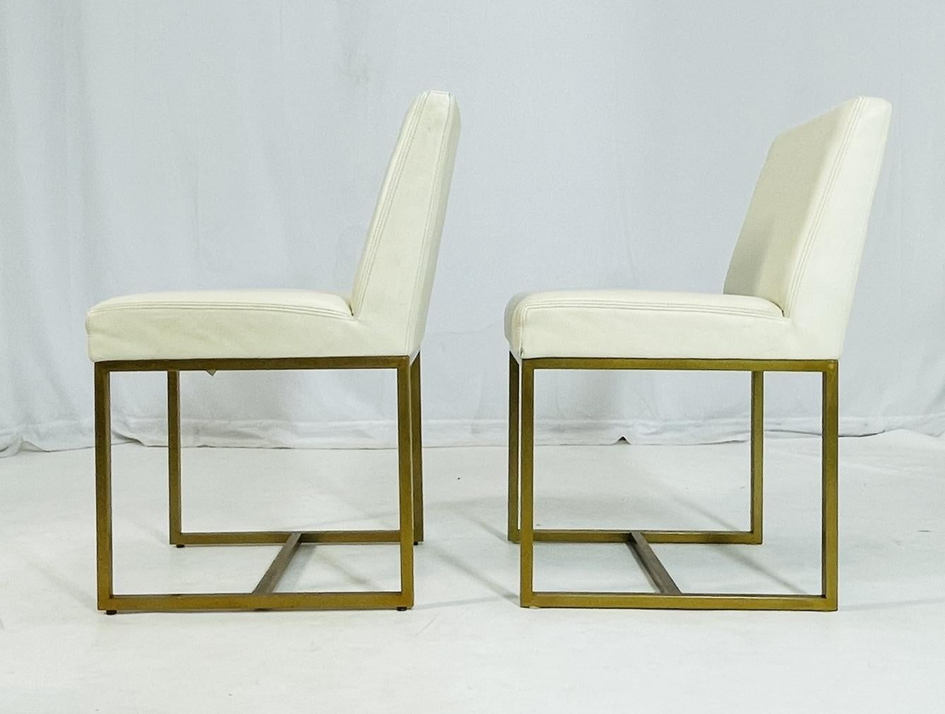 XXI secolo e contemporaneo Set di 8 sedie da pranzo di Restoration Hardware in vendita