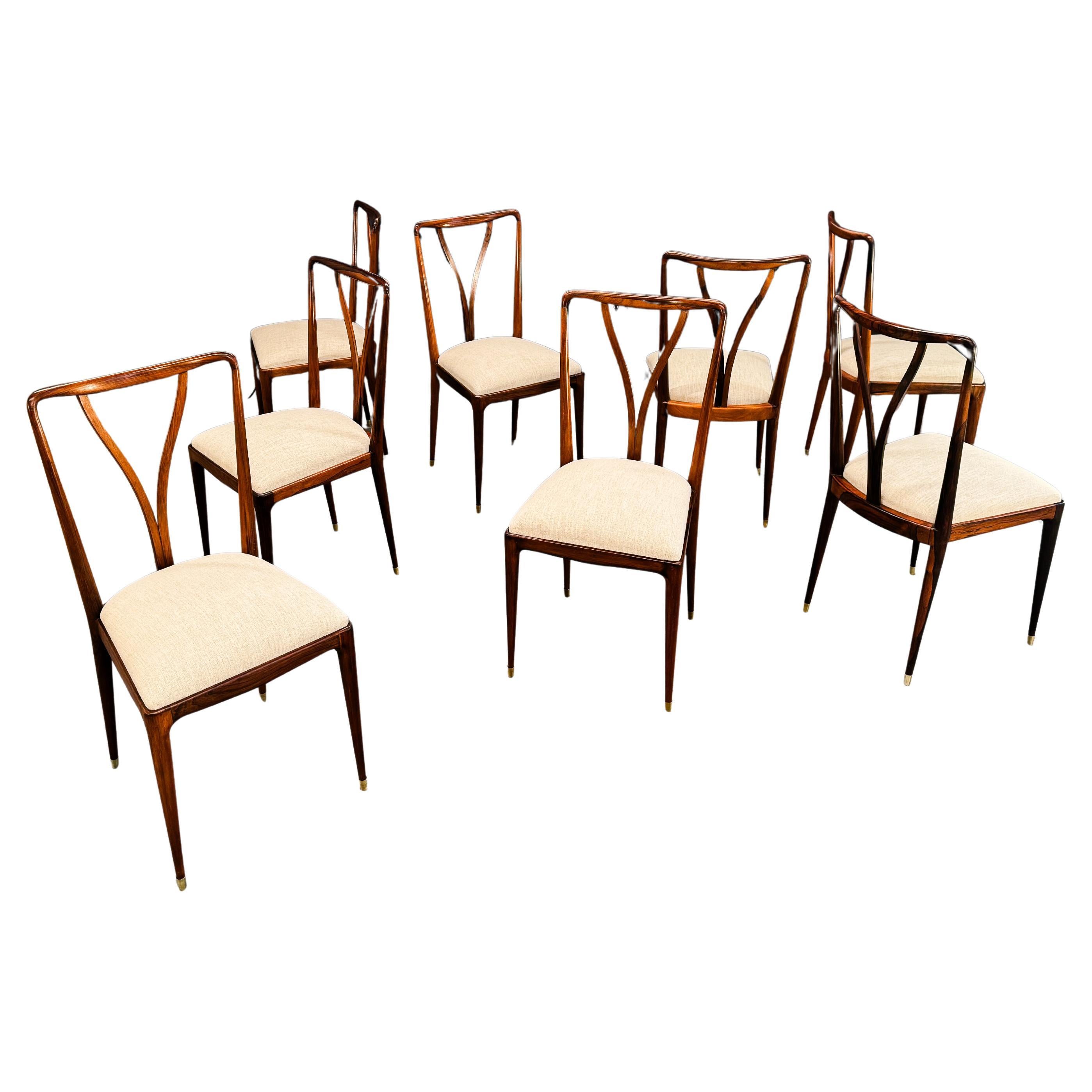 Set di 8 sedie da pranzo in palissandro e boucle Giuseppe Scapinelli, anni
50 - Lotto 649