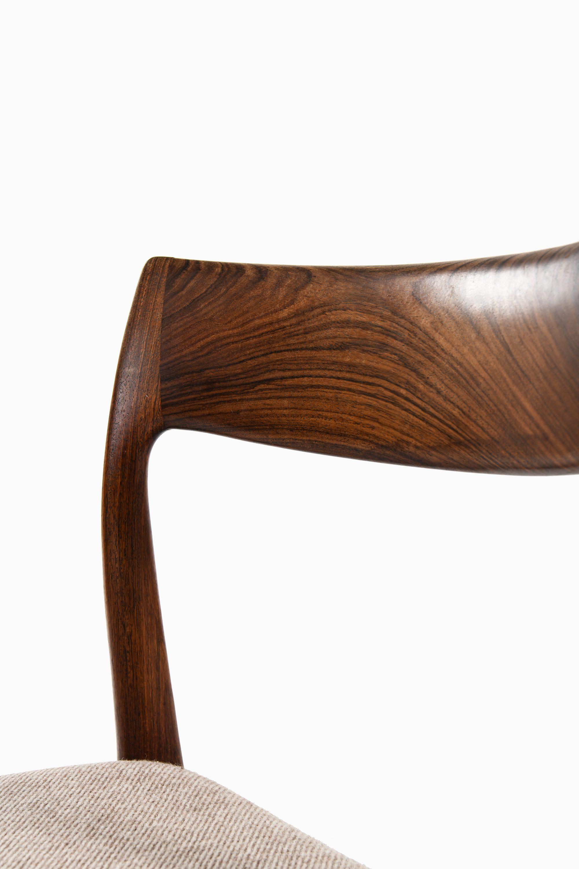 20th Century Set of 8 Dining Chairs in Rosewood & Grey Wool Fabric by Niels O. Møller, 1950's