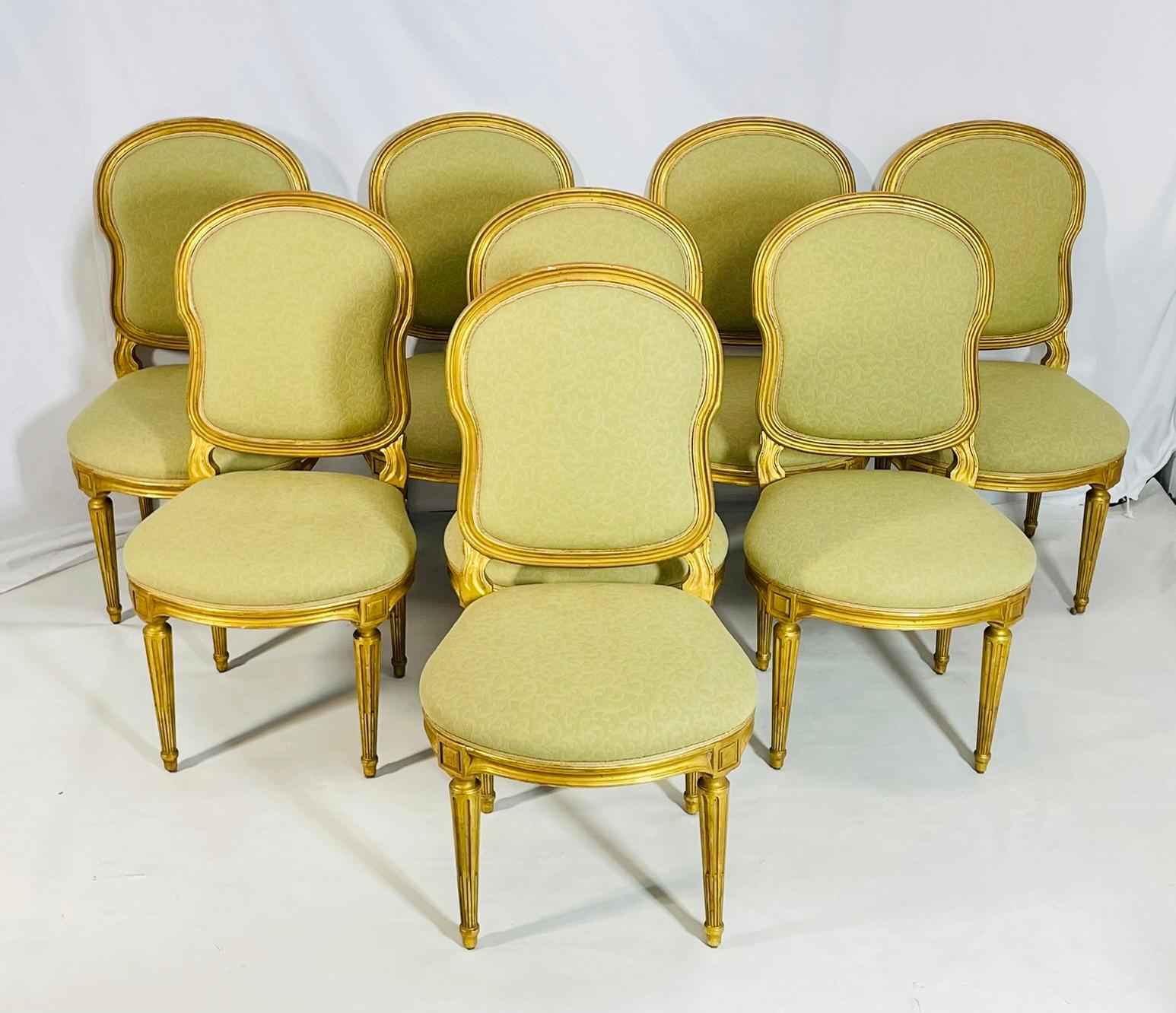 Americano Set di 8 sedie da pranzo in stile Luigi XVI di Dennis & Leen, USA 1980 in vendita