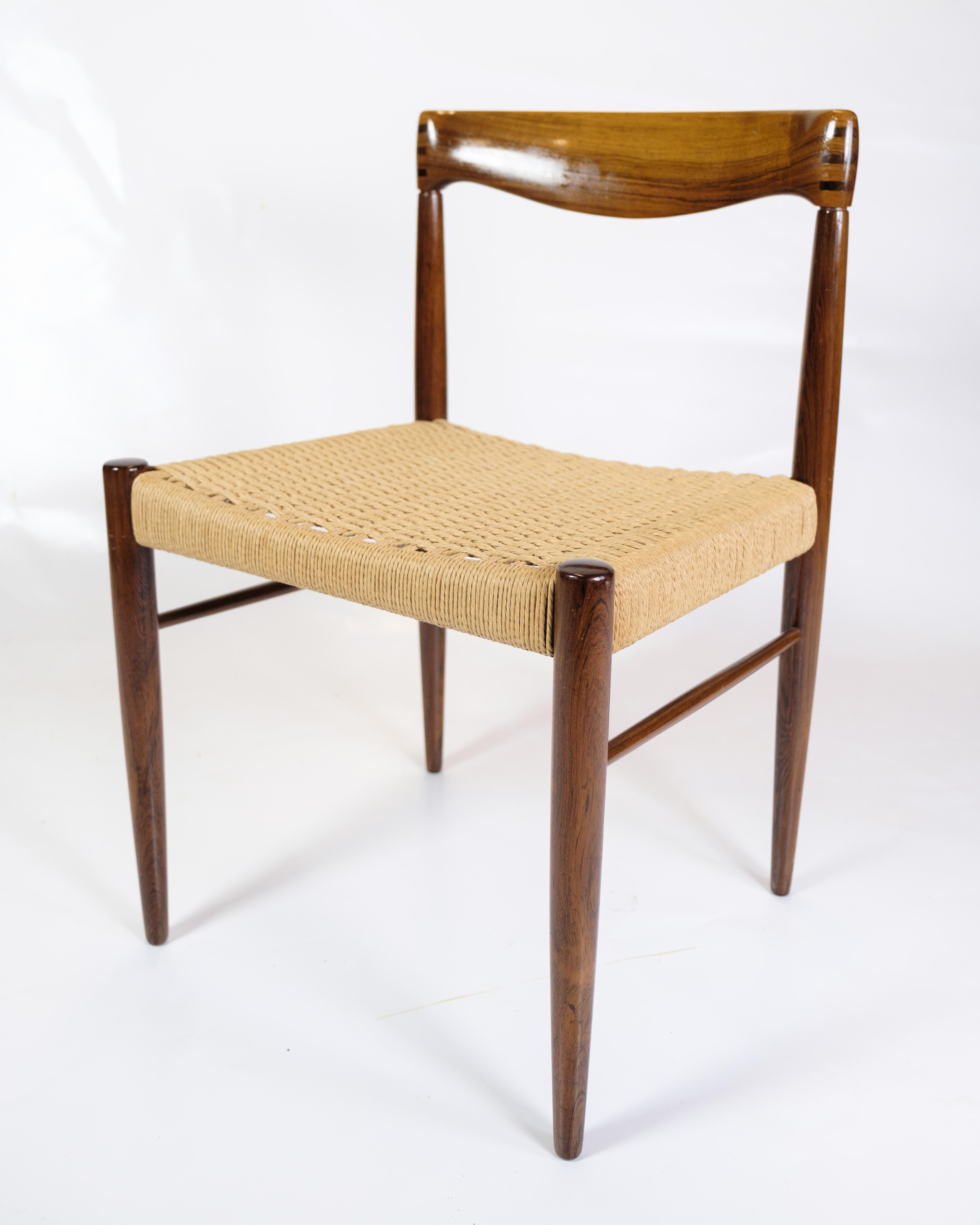 Mid-Century Modern Ensemble de 8 chaises de salle à manger en bois de rose par Henry W. Klein, datant des années 1960 en vente
