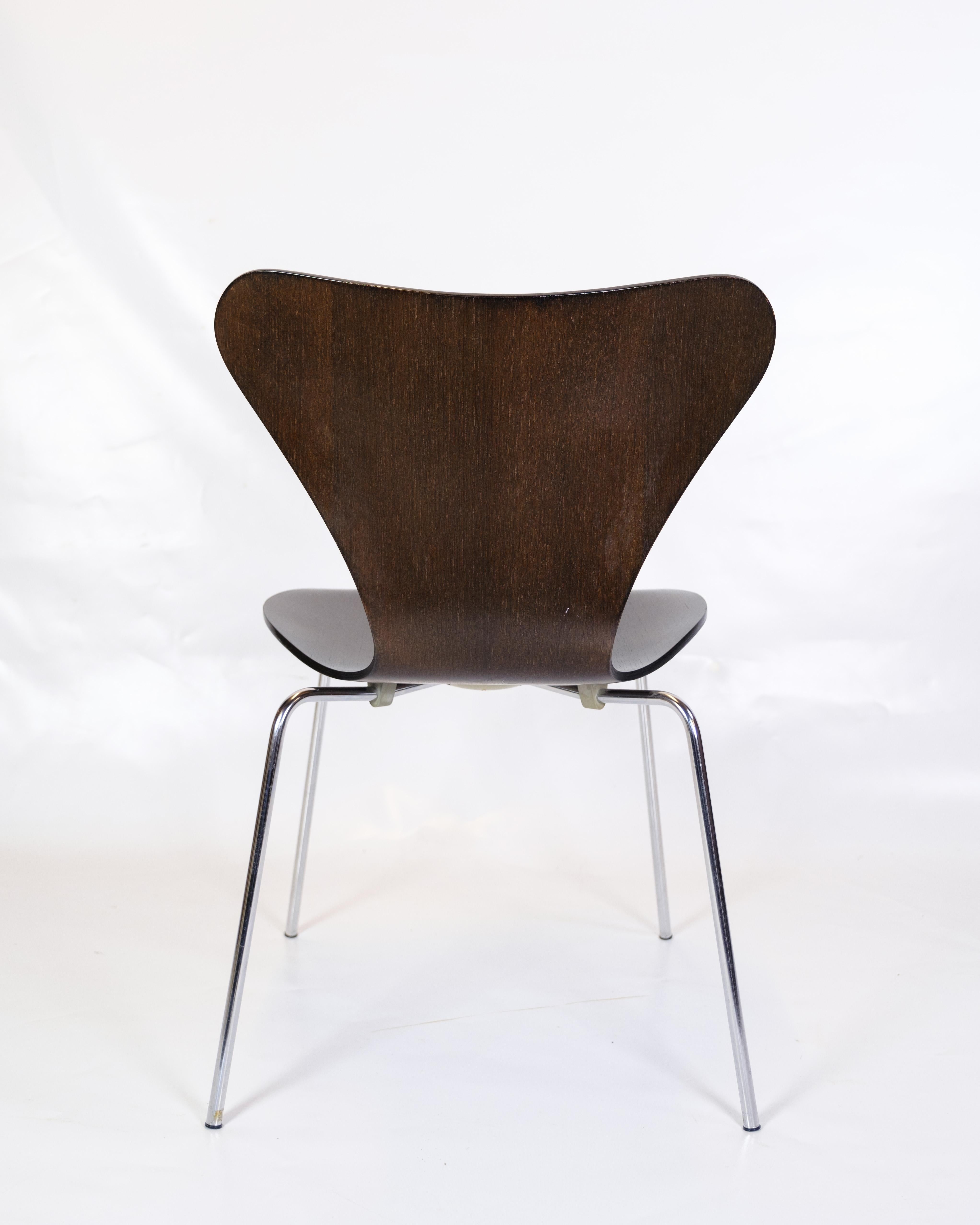 Scandinavian Modern Set Of 8 Dining Chairs Model 3107 Made In Dark Oak By Arne Jacobsen From 1990s
