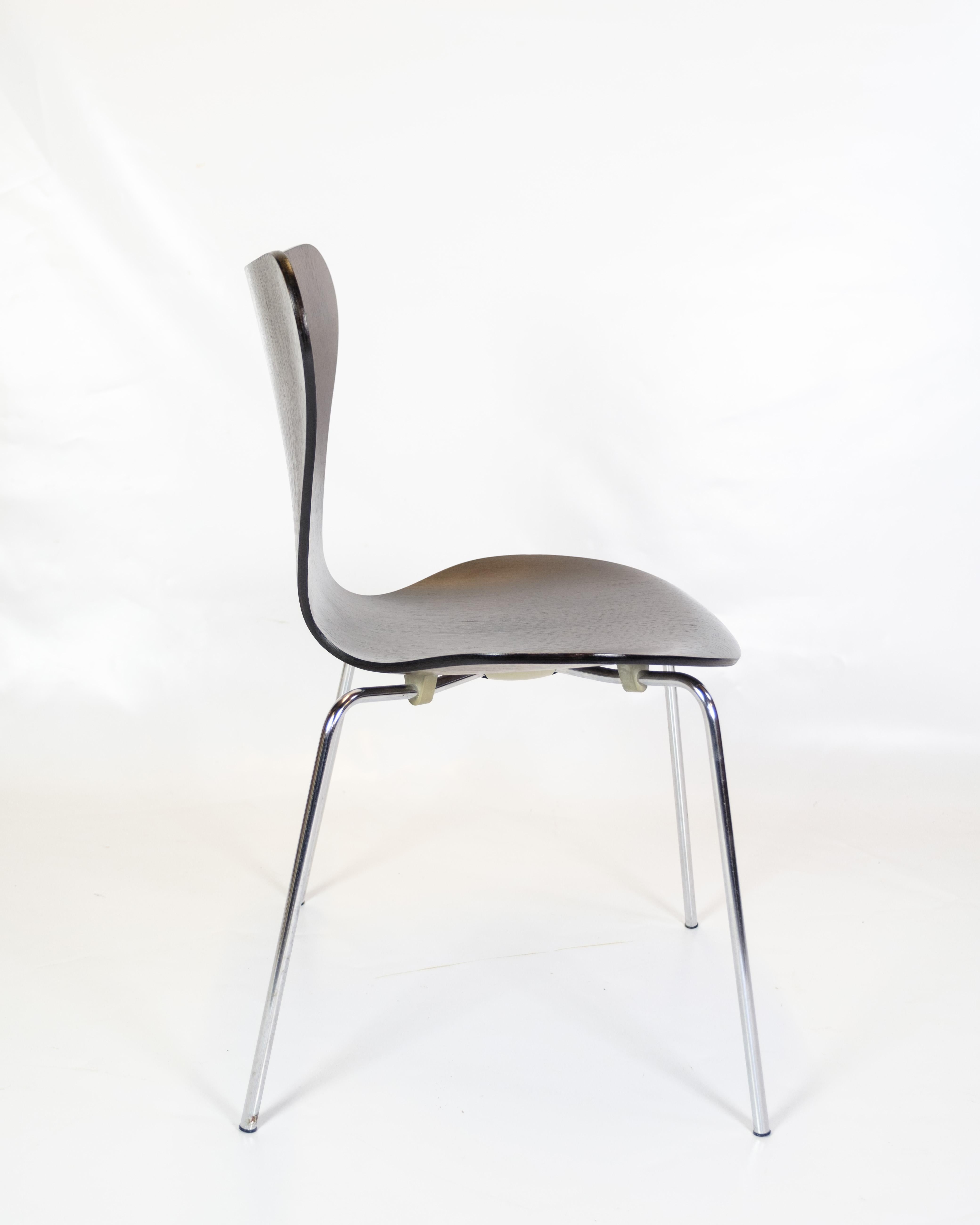 Danish Set Of 8 Dining Chairs Model 3107 Made In Dark Oak By Arne Jacobsen From 1990s