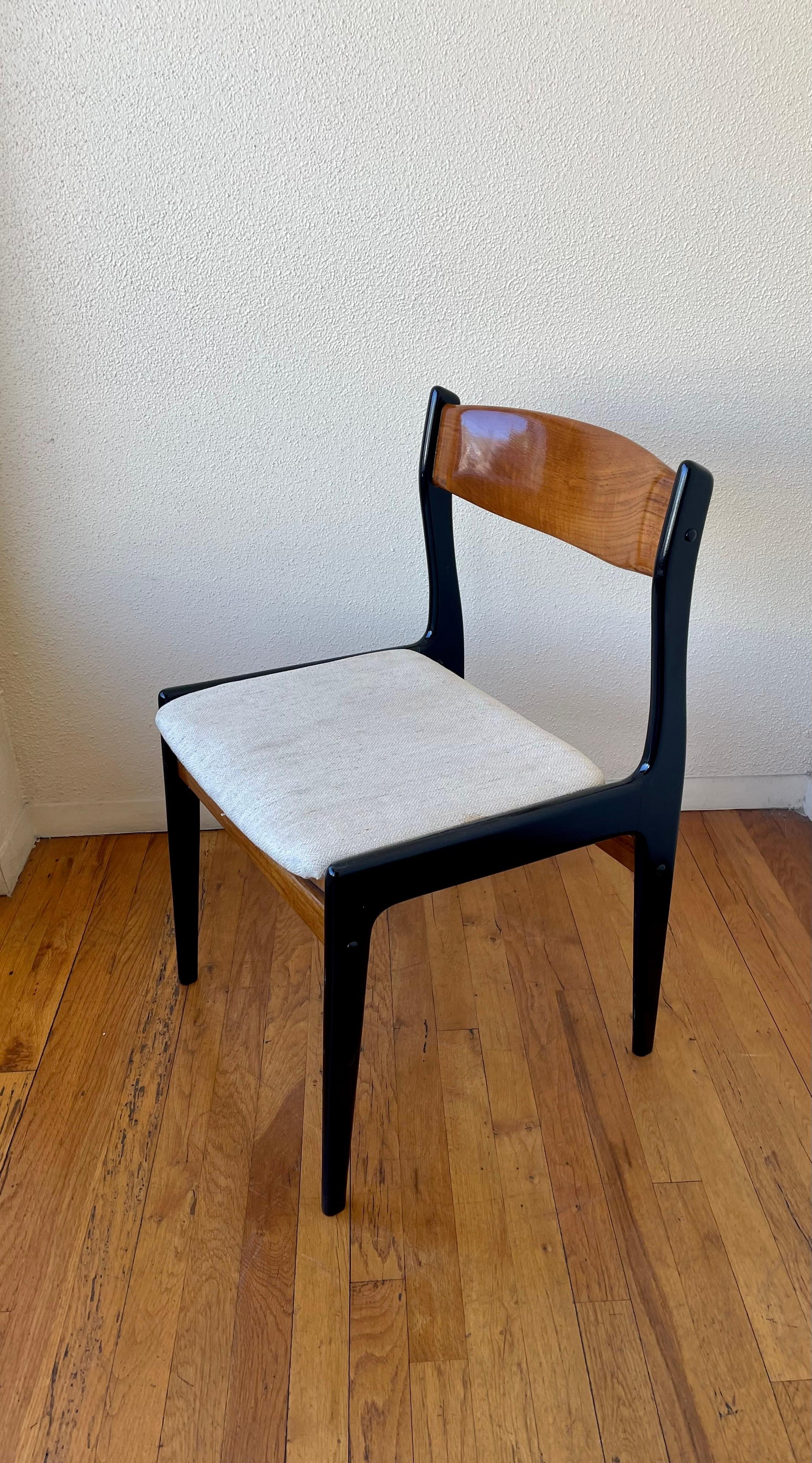 Set of 8 Dining Danish Modern Mid Century Chairs 2